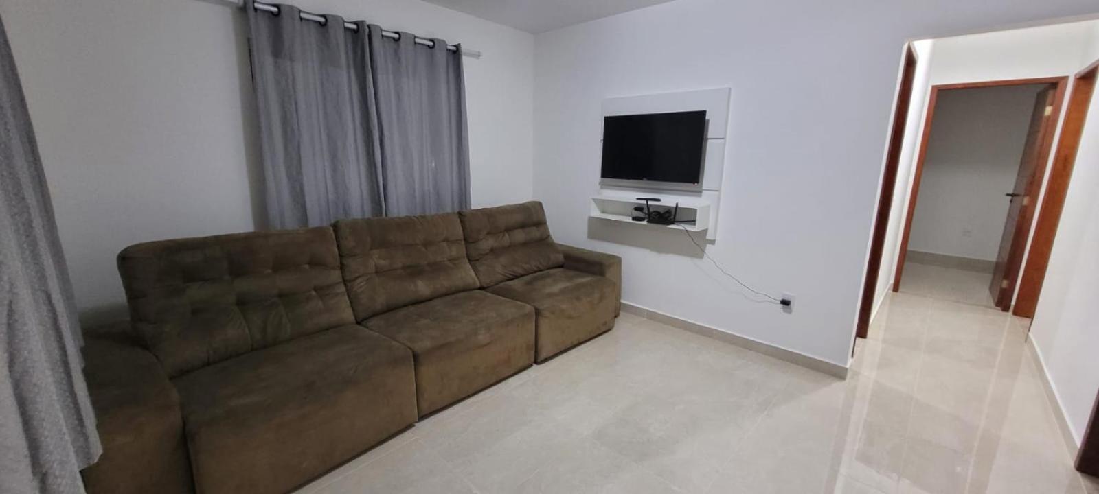 Deluxe Double Room (2 Adults + 1 Child)