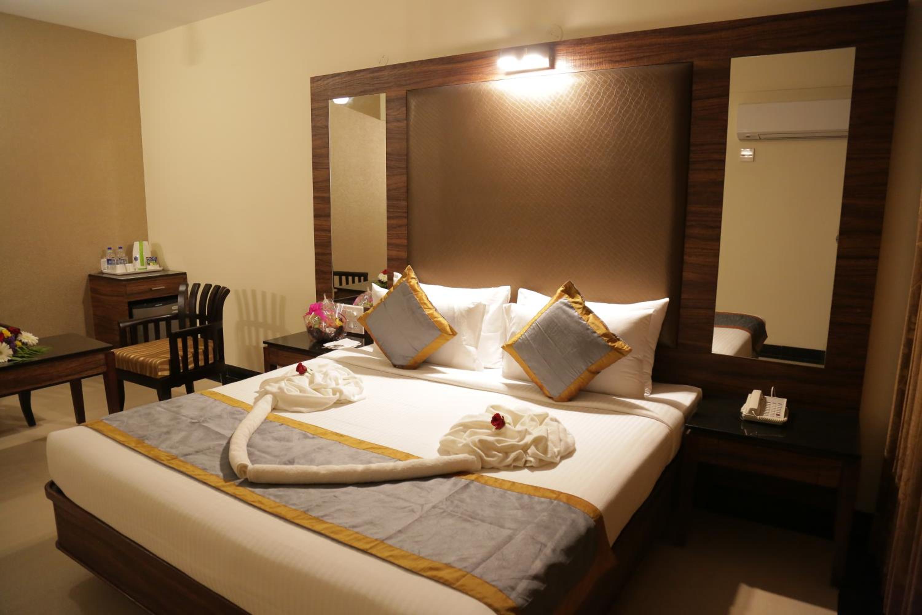 Deluxe Double Room - Photo 1