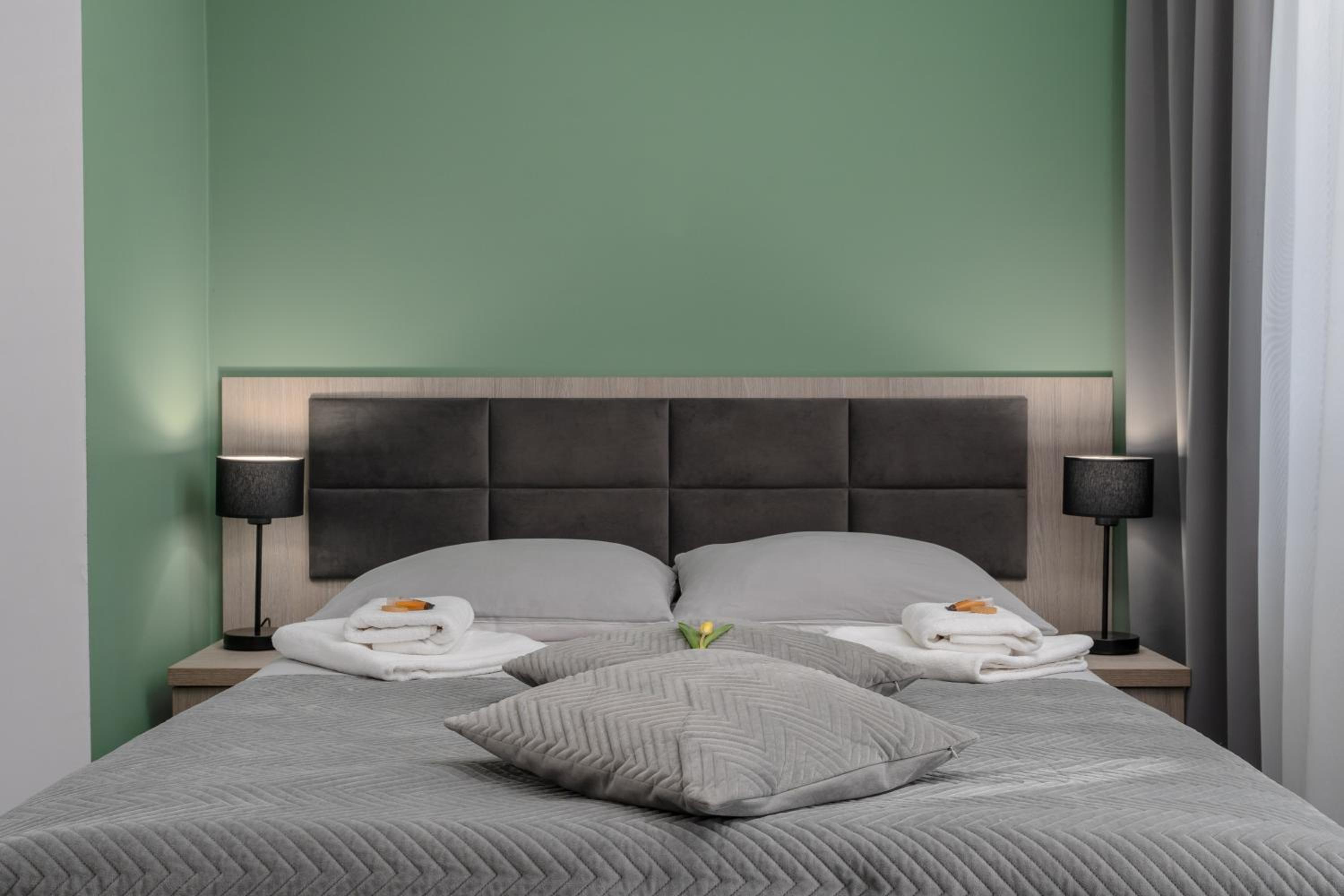 Double Room - Photo 1