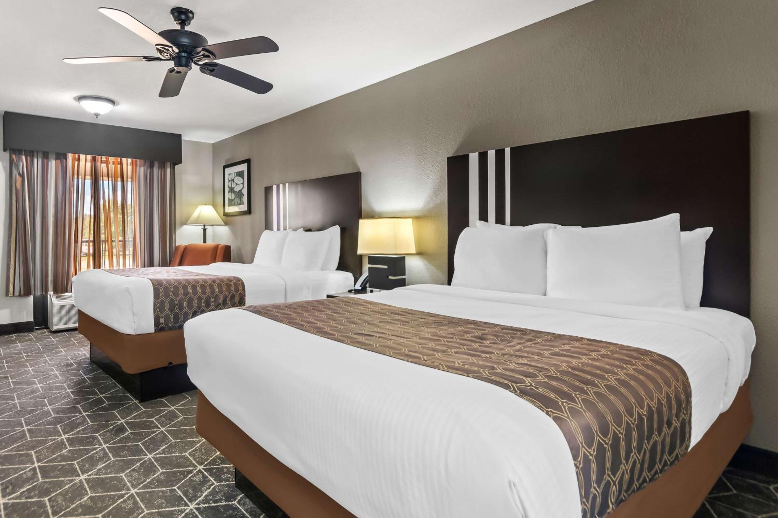 Queen Room with Two Queen Beds - Non-Smoking