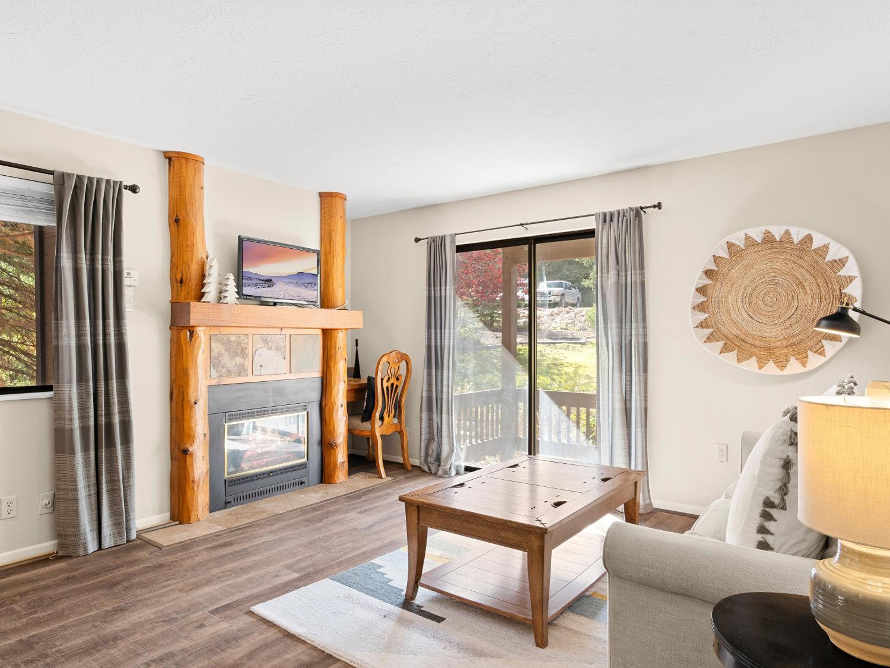 1 Bedroom Condominium N3 photo 1