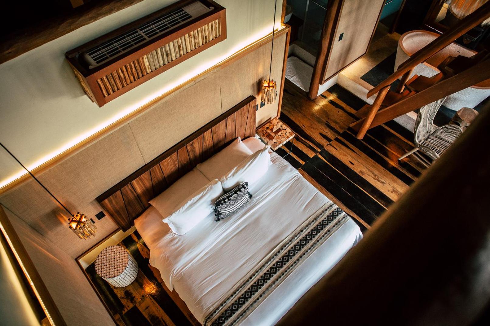Junior Suite with Sea View - Photo 1