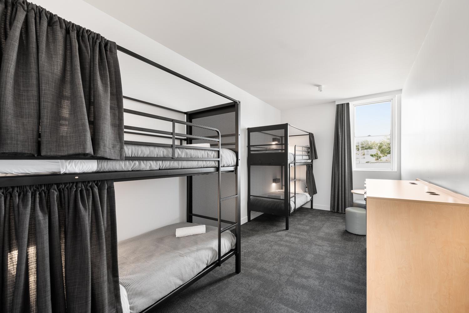 Entire 4-Bed Dormitory Room