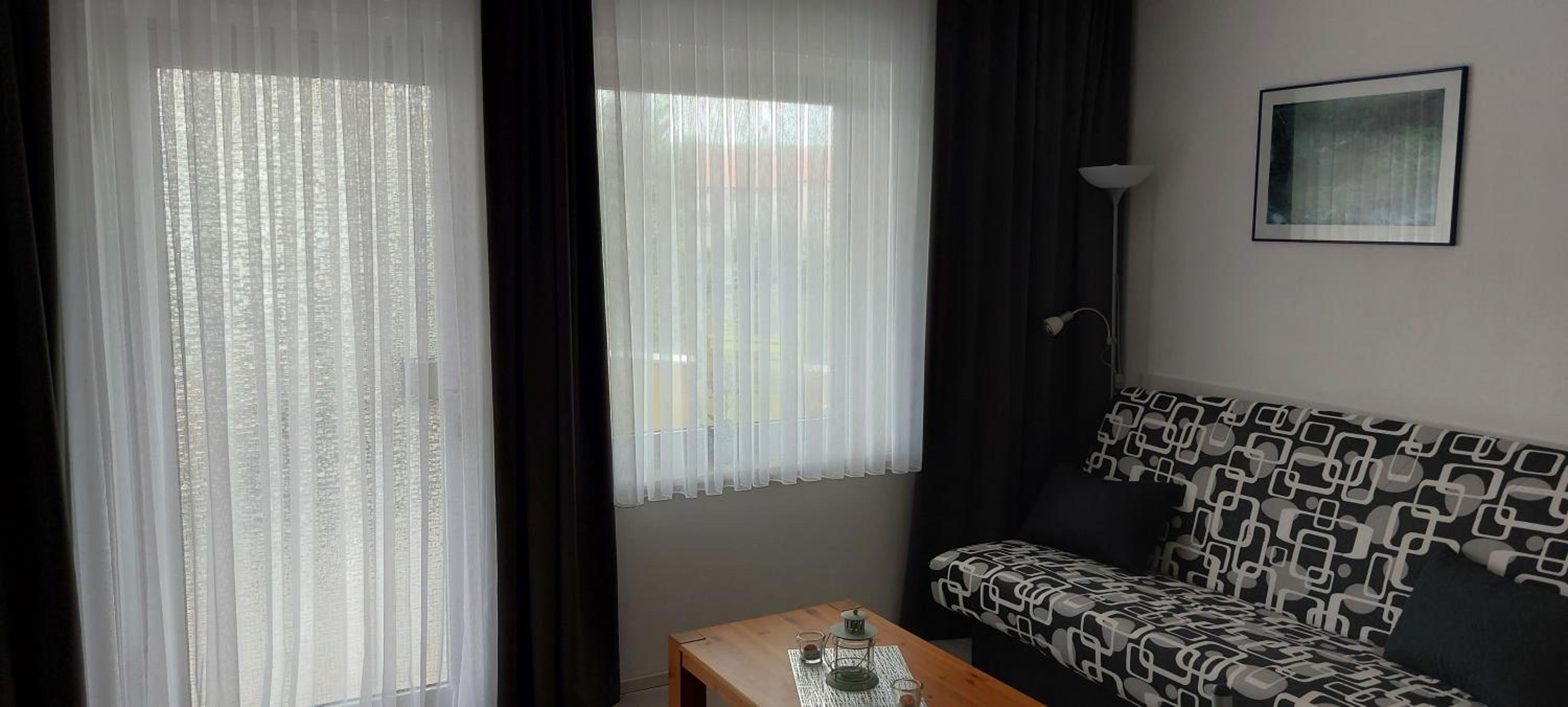 One-Bedroom Apartment photo 2