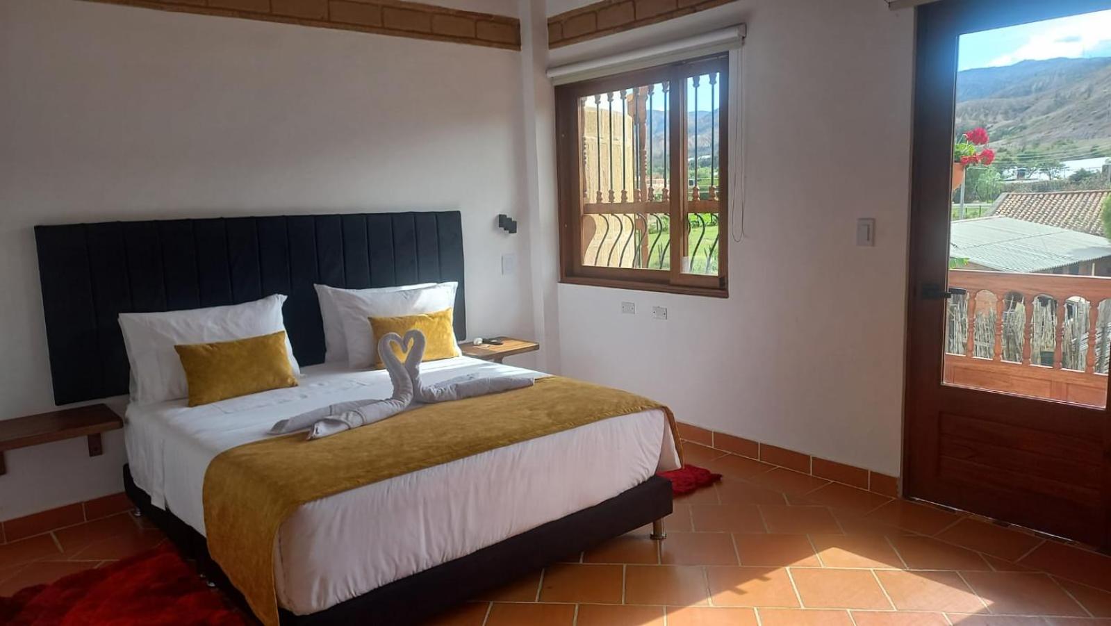 Double or Twin Room photo 2