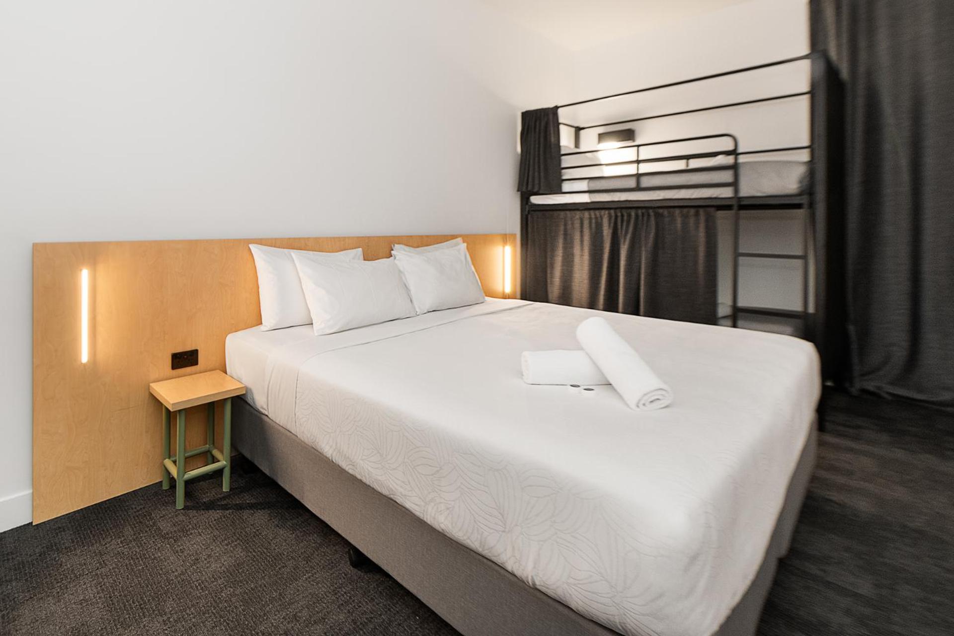 King Plus 2 with Ensuite