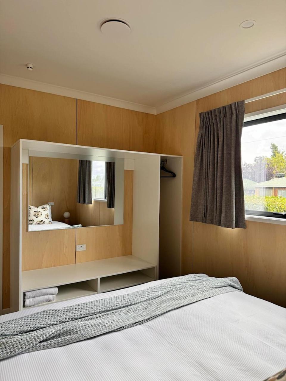 Deluxe Family Suite photo 2