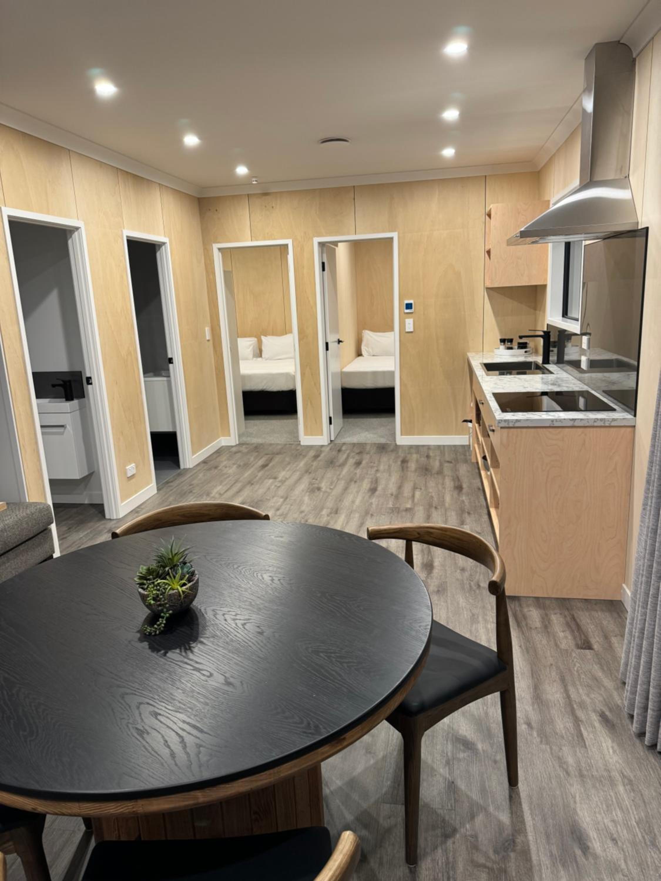 Deluxe Family Suite photo 1