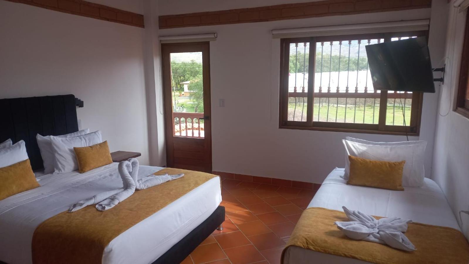Triple Room photo 2