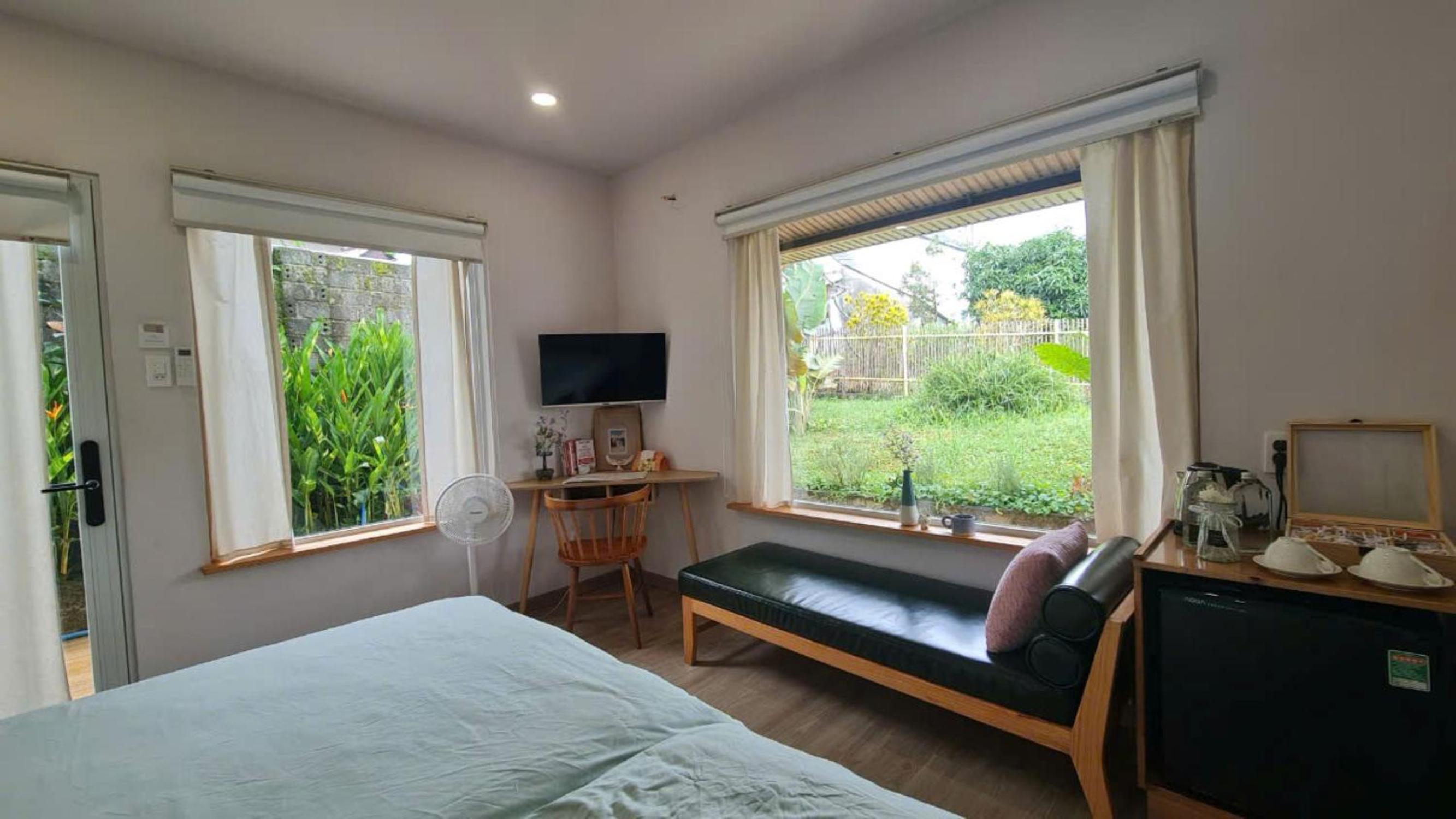 Standard Twin Room photo 2