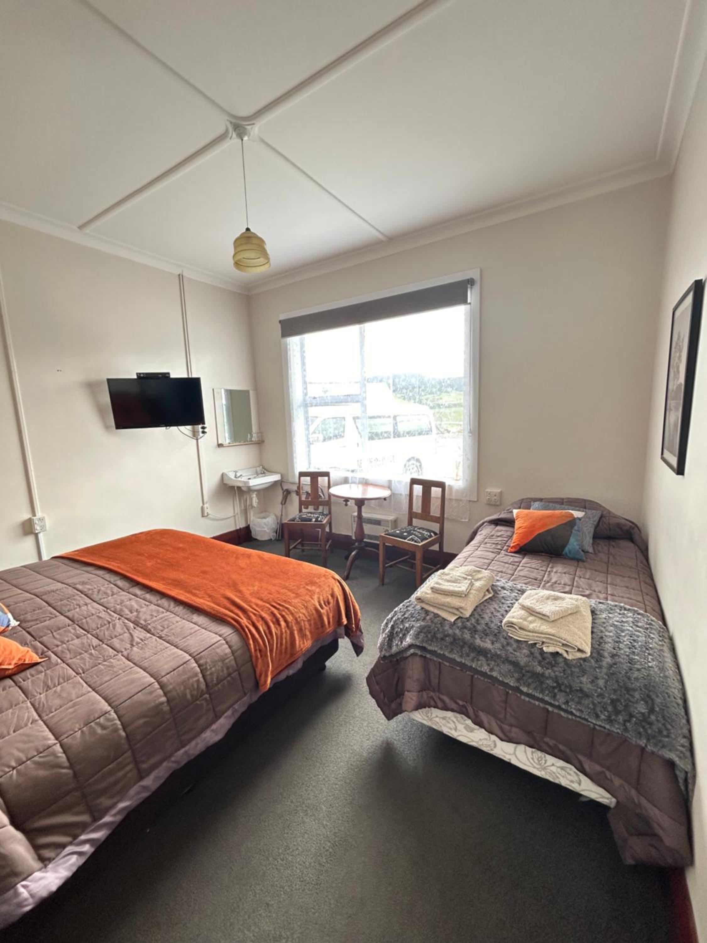 Deluxe Triple Room - Photo 3