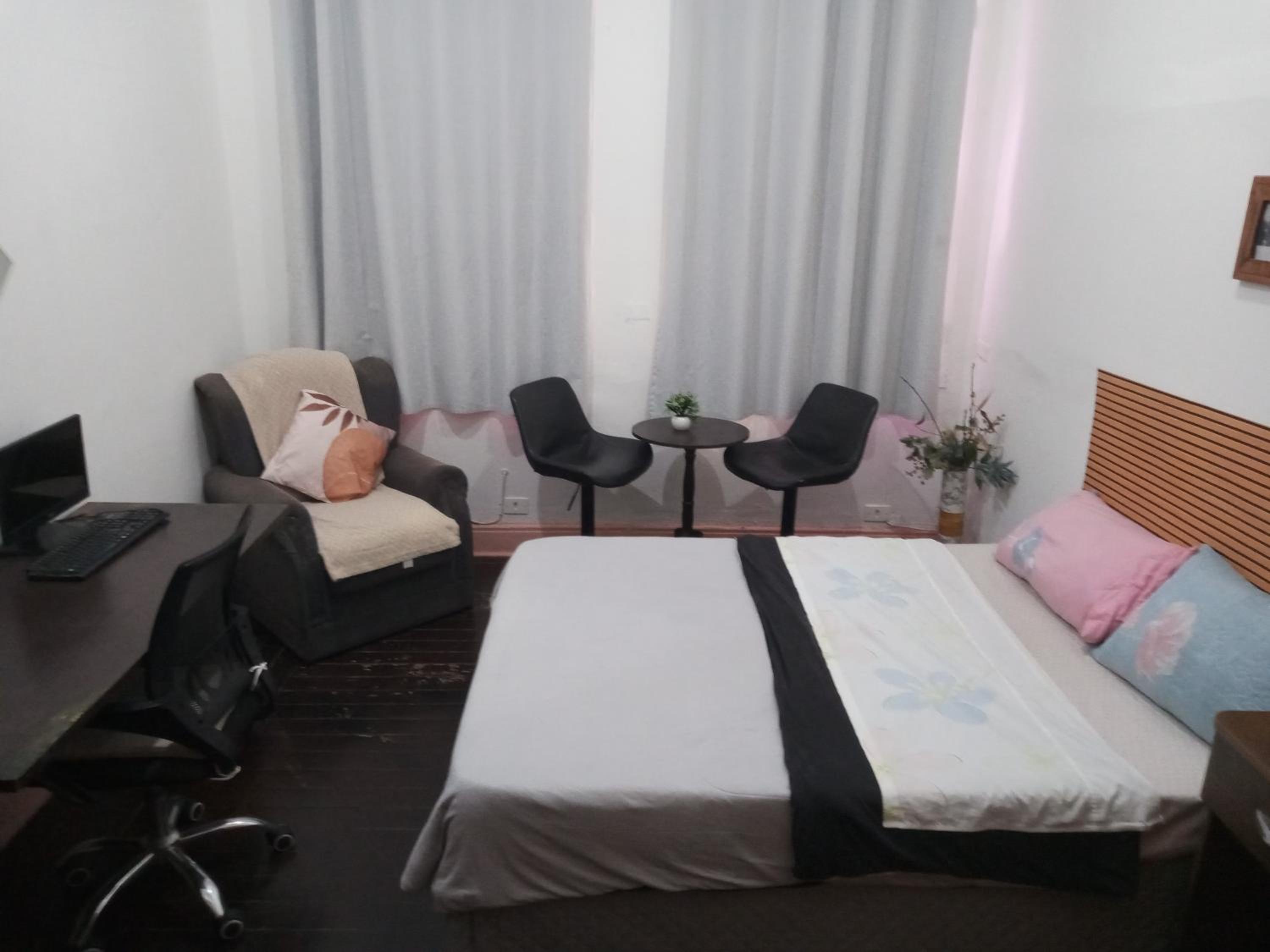 Double Room - Photo 5