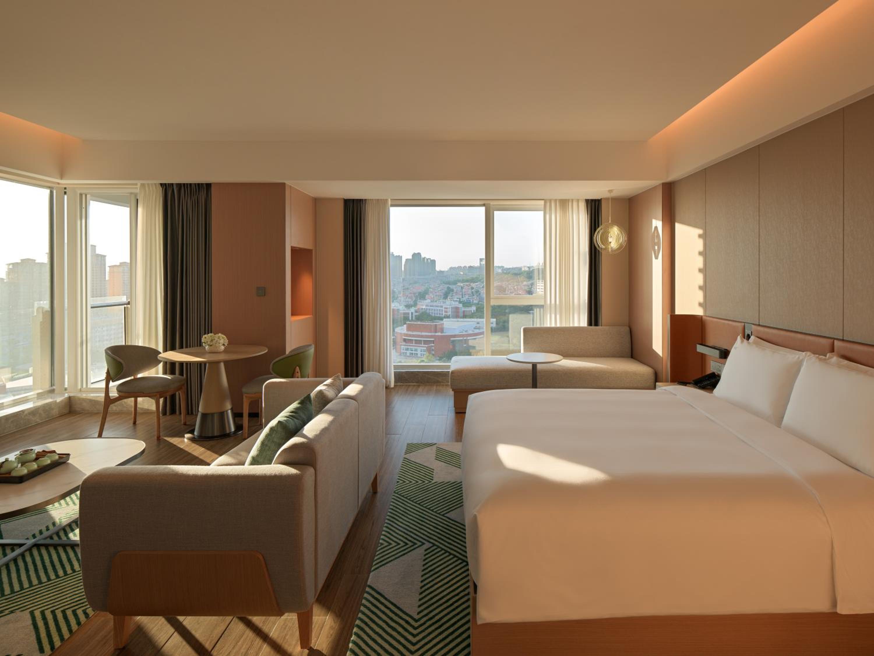 King Suite photo 2