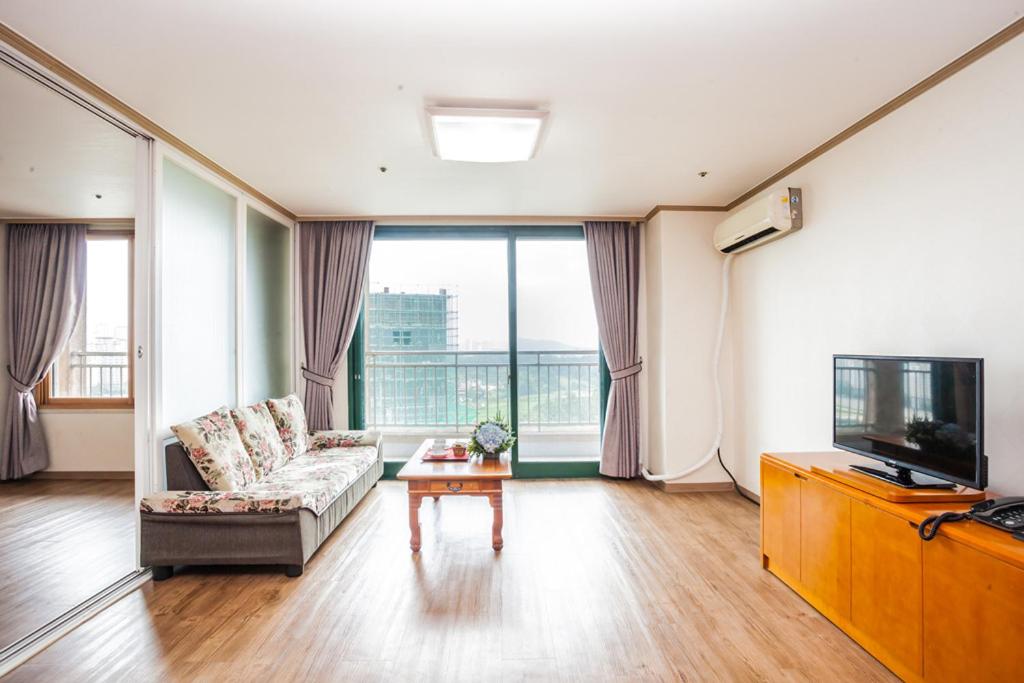 Family Double Room photo 2