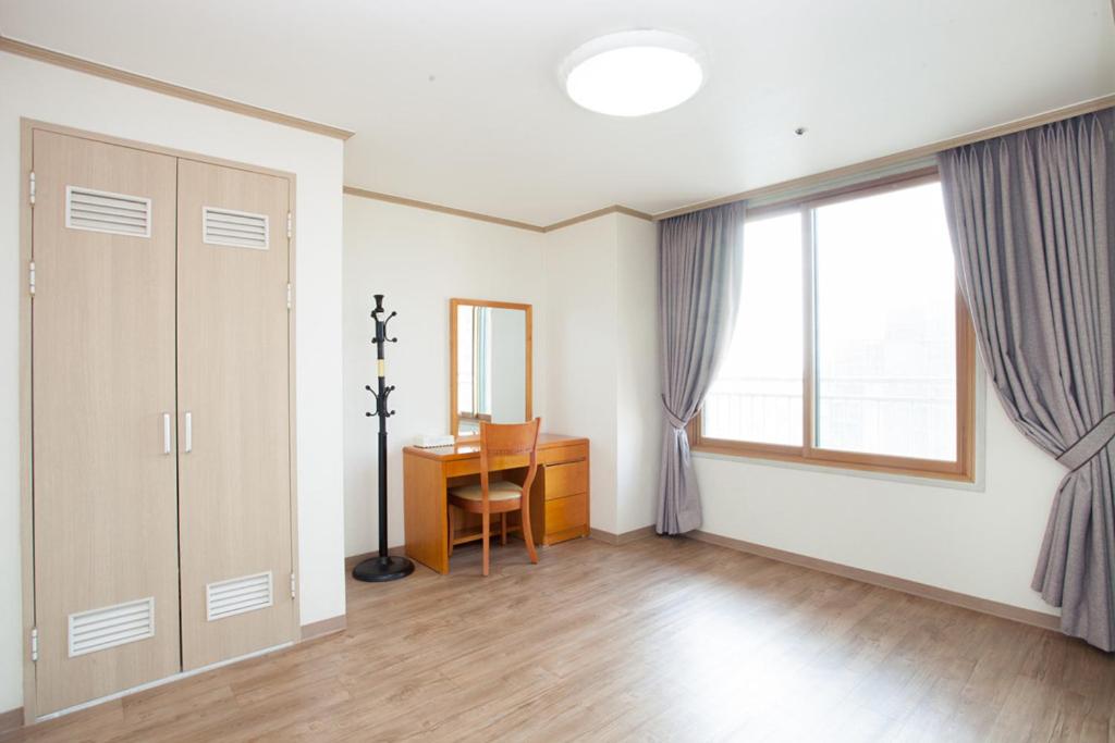 Family Double Room photo 3