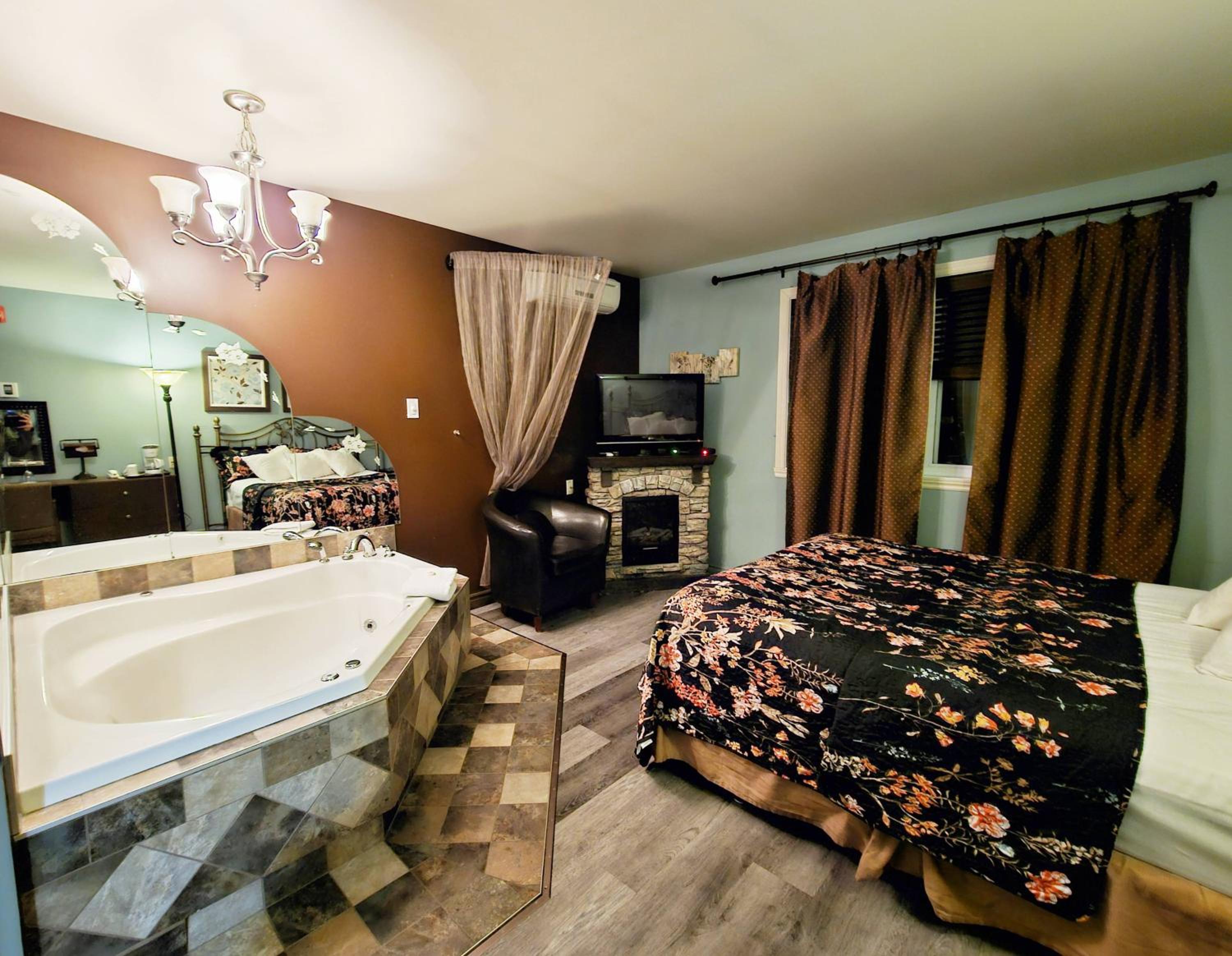 Bridal Suite - Photo 5