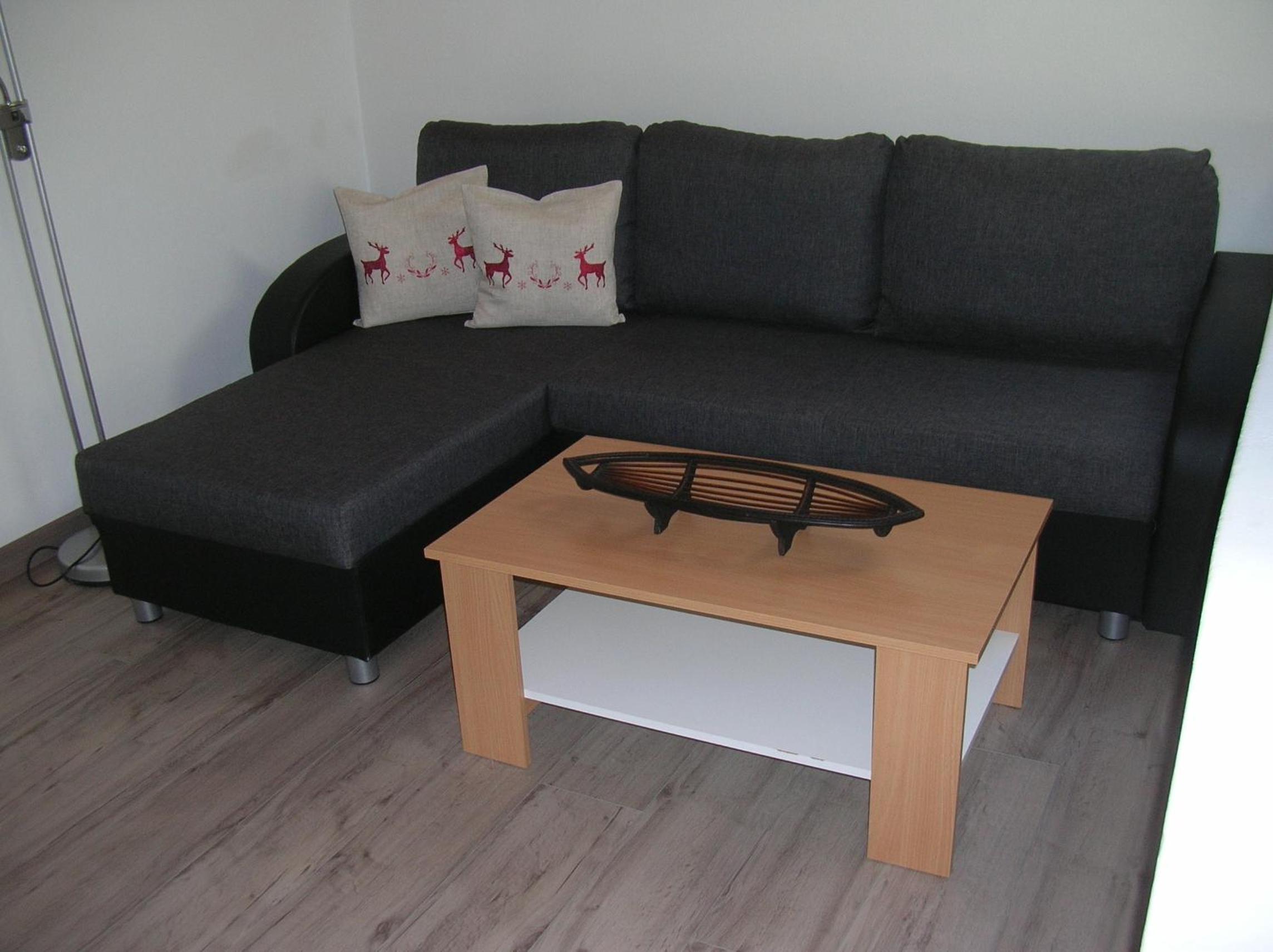 One-Bedroom Apartment - Photo 9