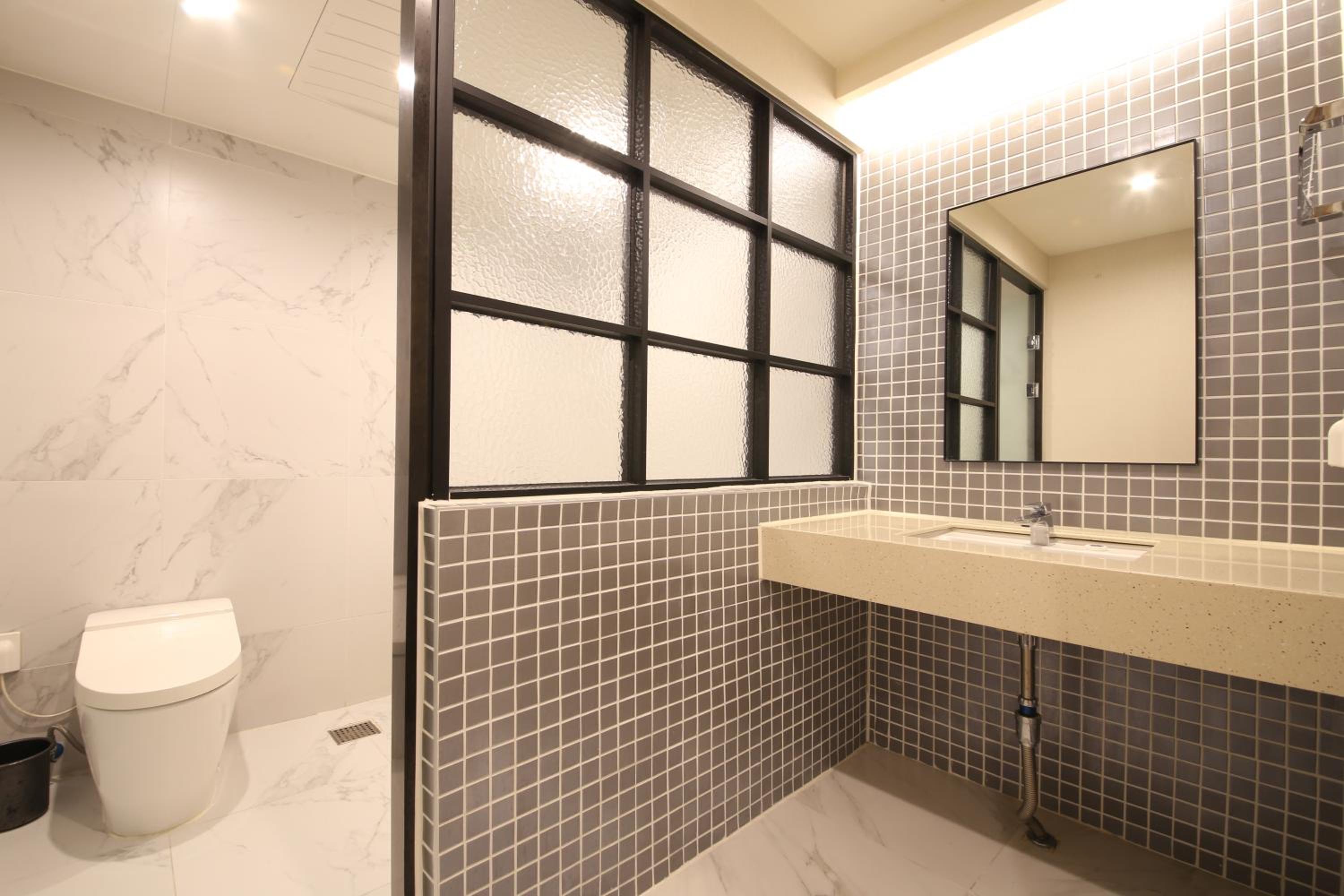 Double Room with 2 High Performance PC - Photo 3