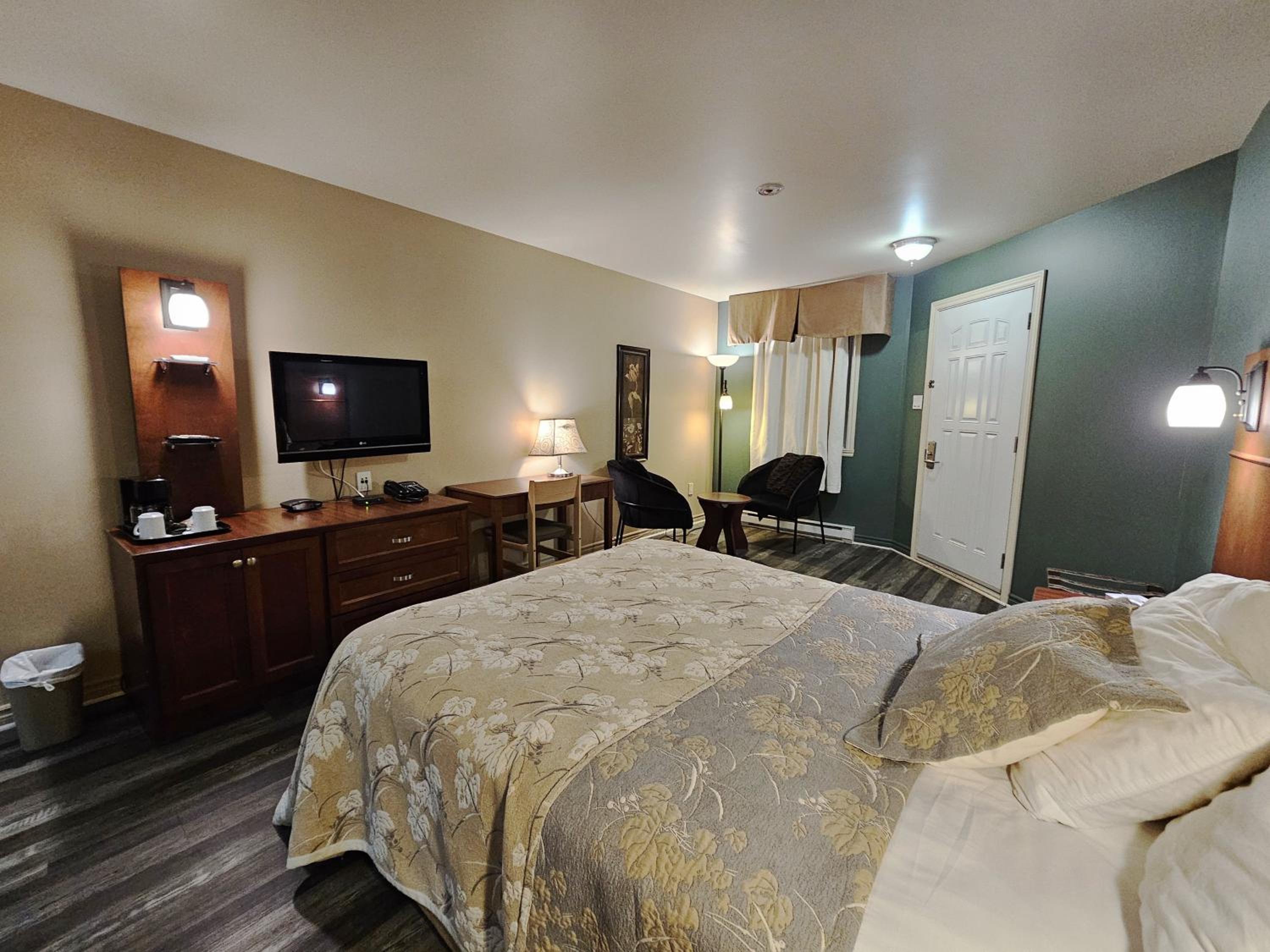 Superior Queen Room - Photo 3