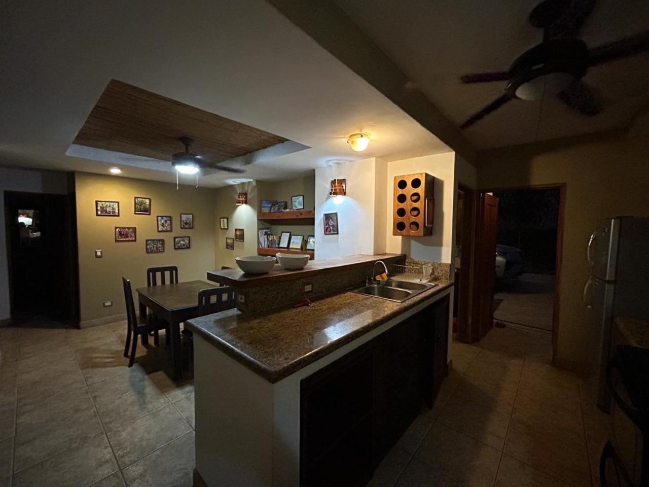 Four-Bedroom House photo 3