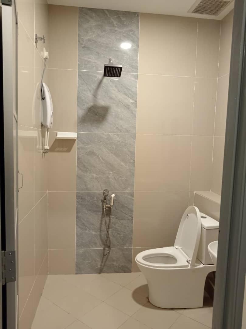 Deluxe Family Suite photo 1