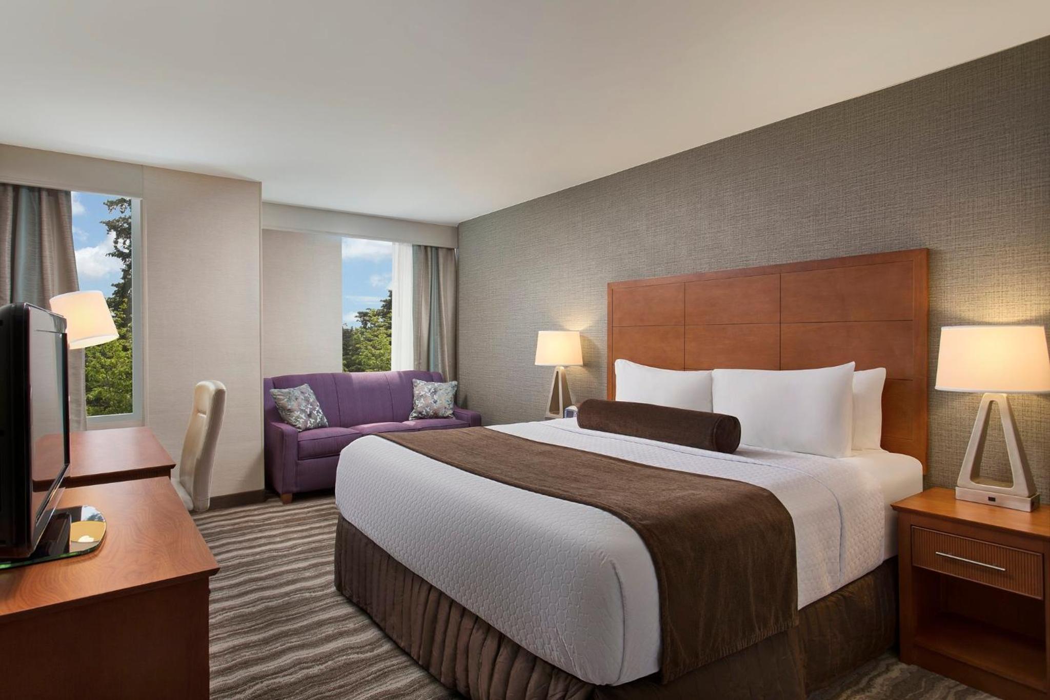 Standard King Room - Photo 3
