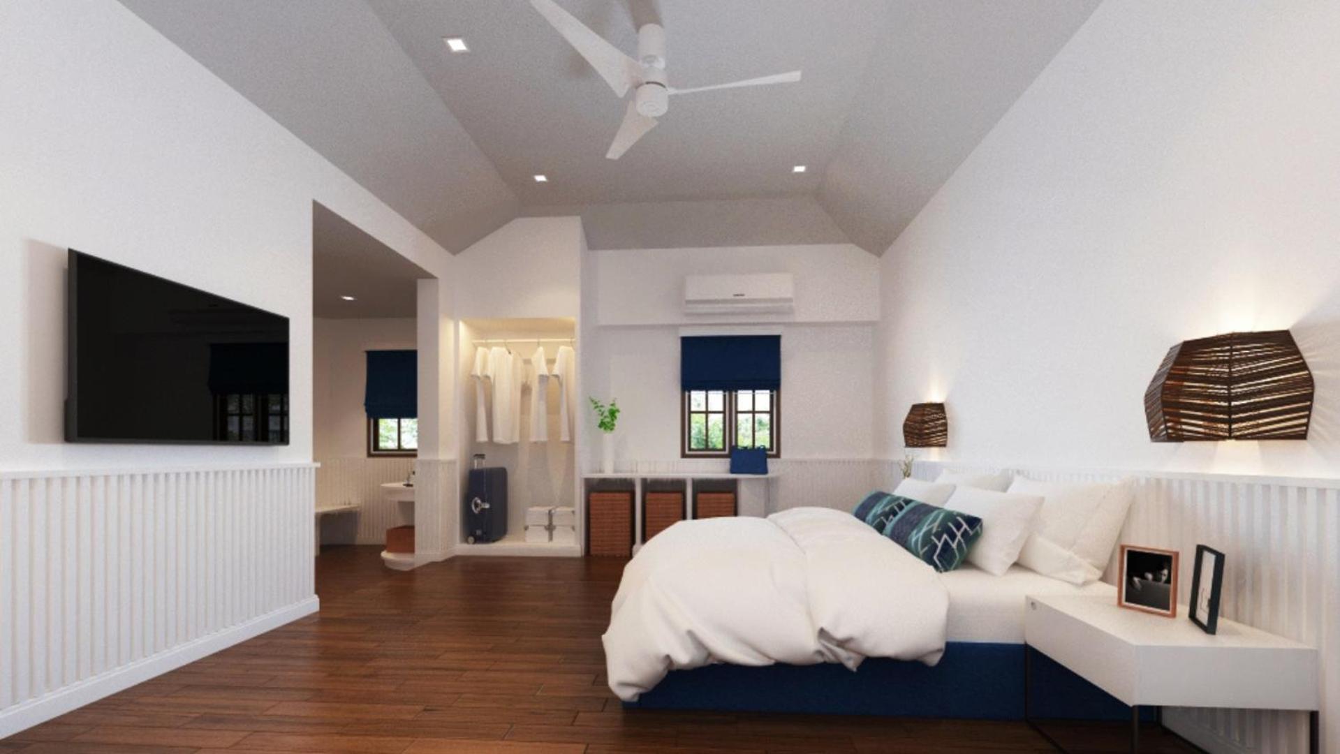 Superior Bungalow - Photo 1