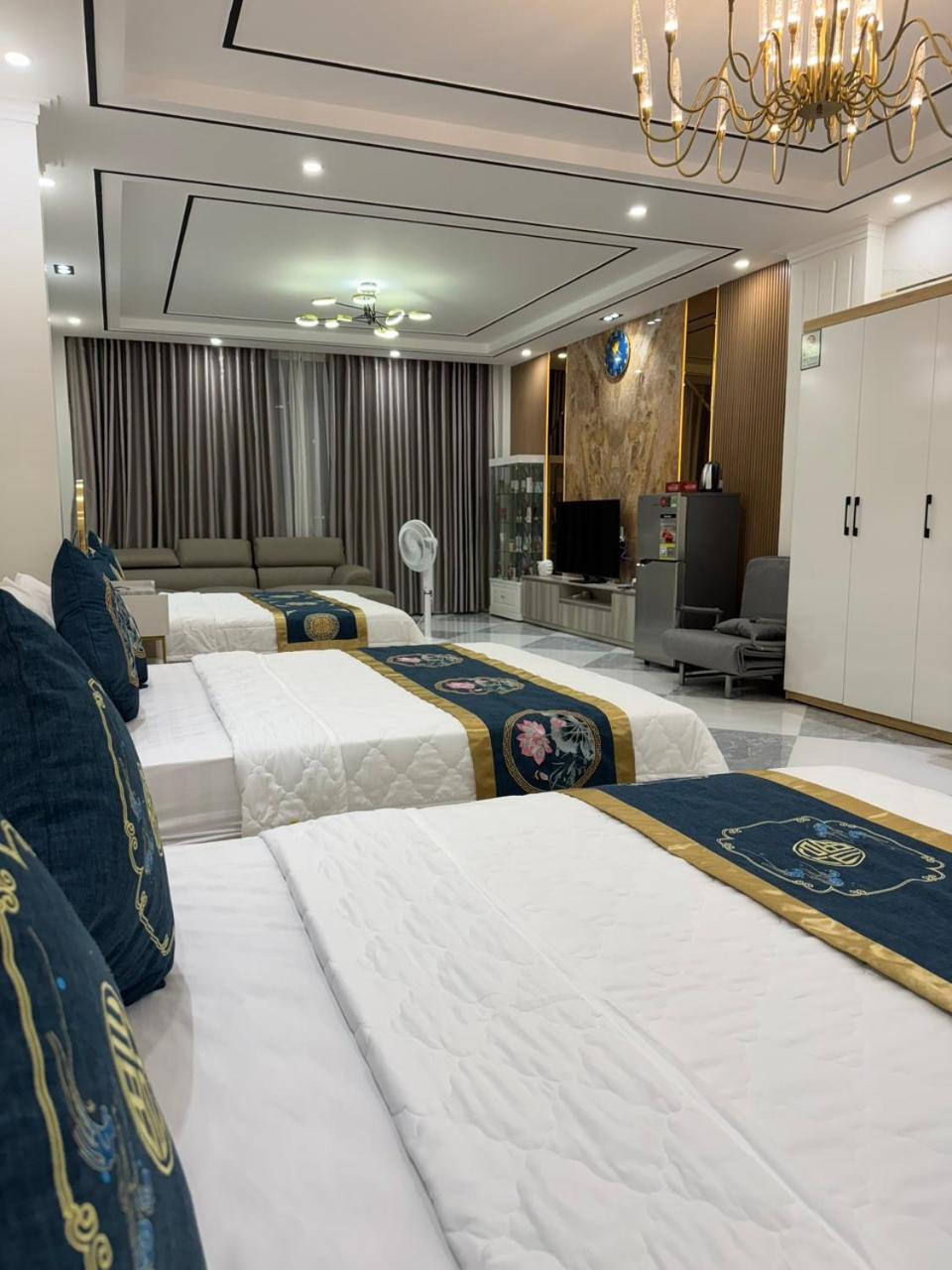 Family Suite with Balcony photo 3