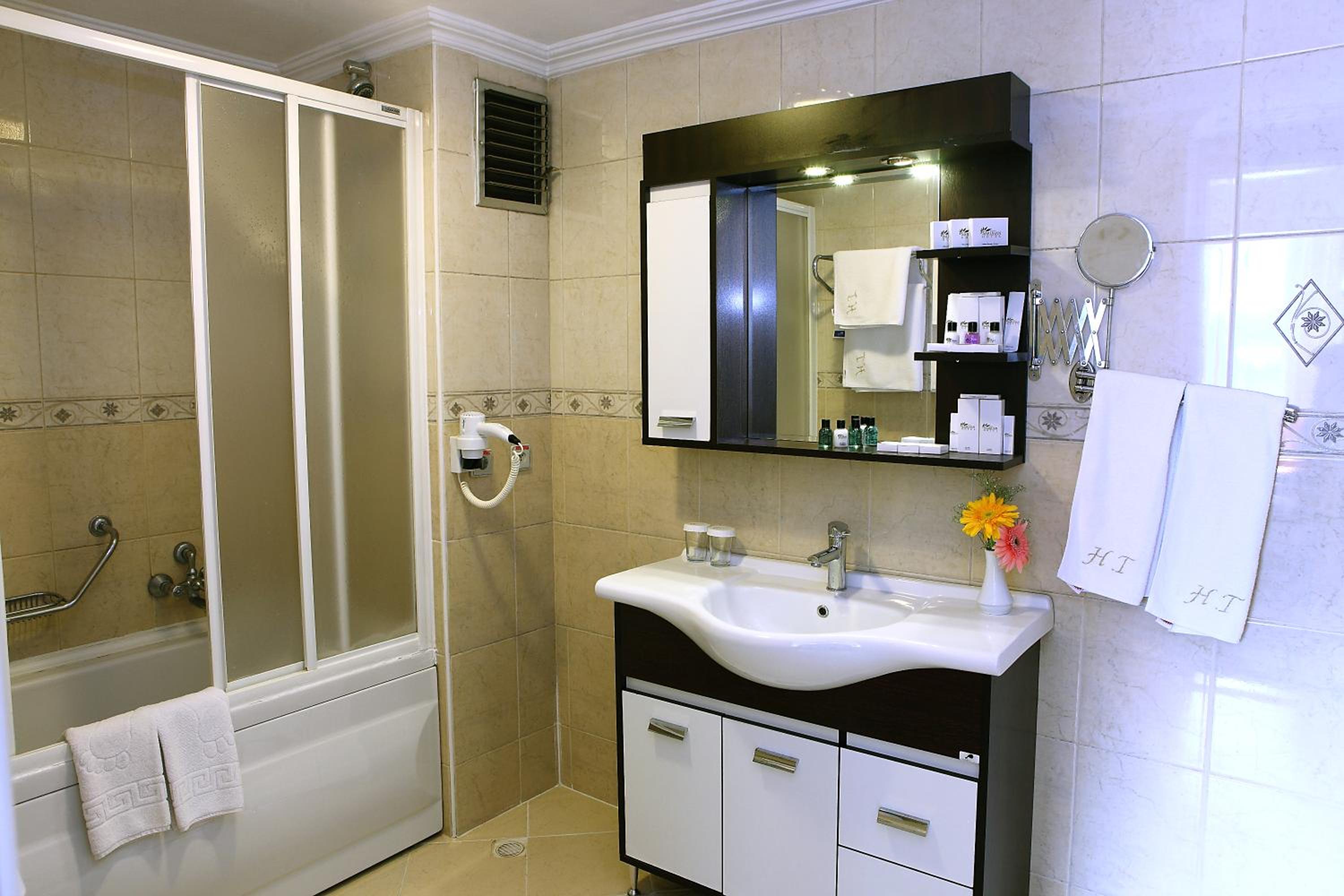 Suite photo 1