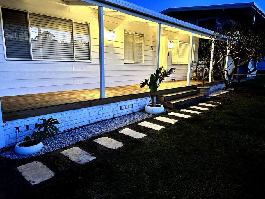 Three-Bedroom House photo 2