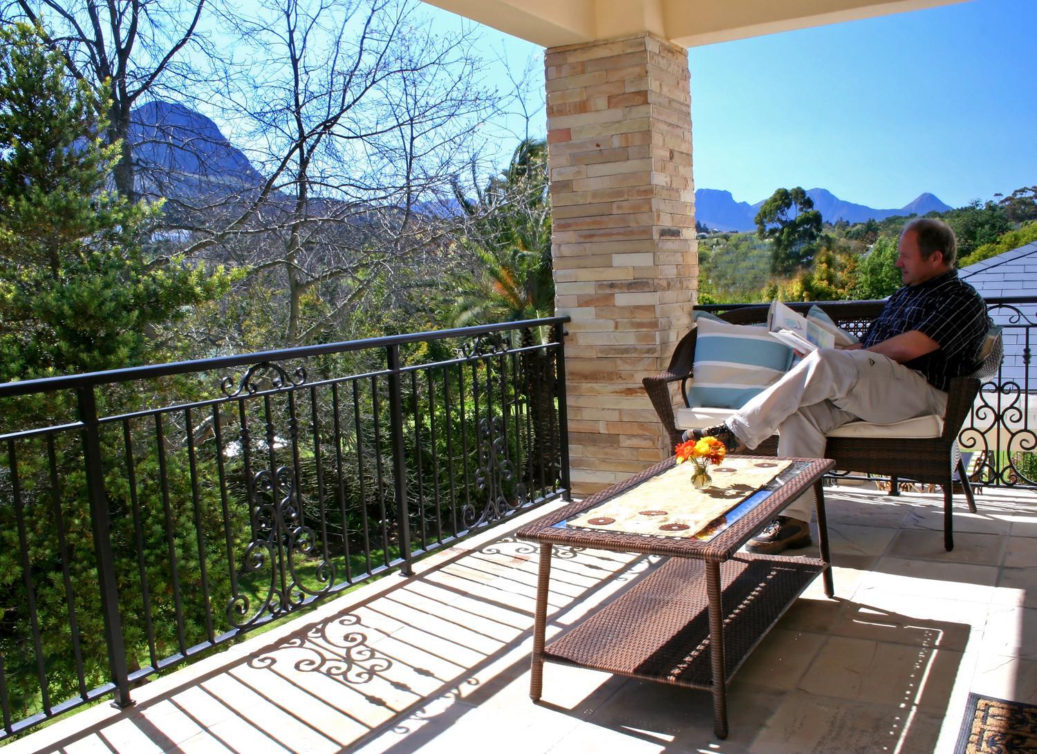 Luxury Suite 2 photo 3