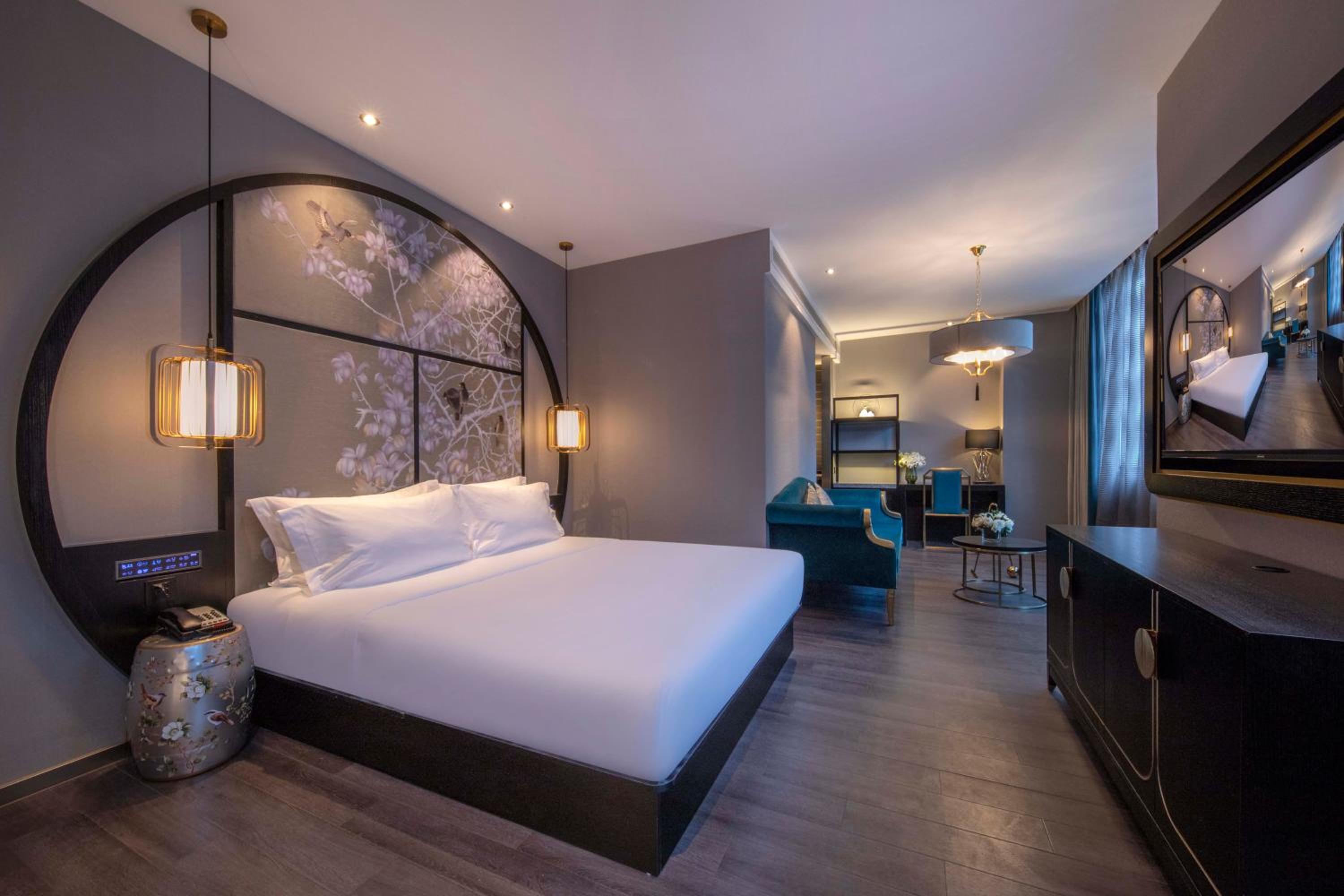 One-Bedroom Suite
