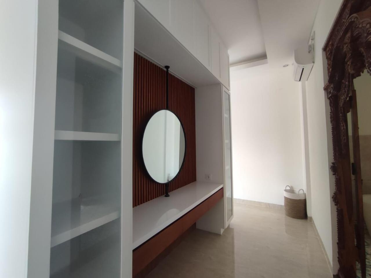 Two-Bedroom Villa - Photo 12