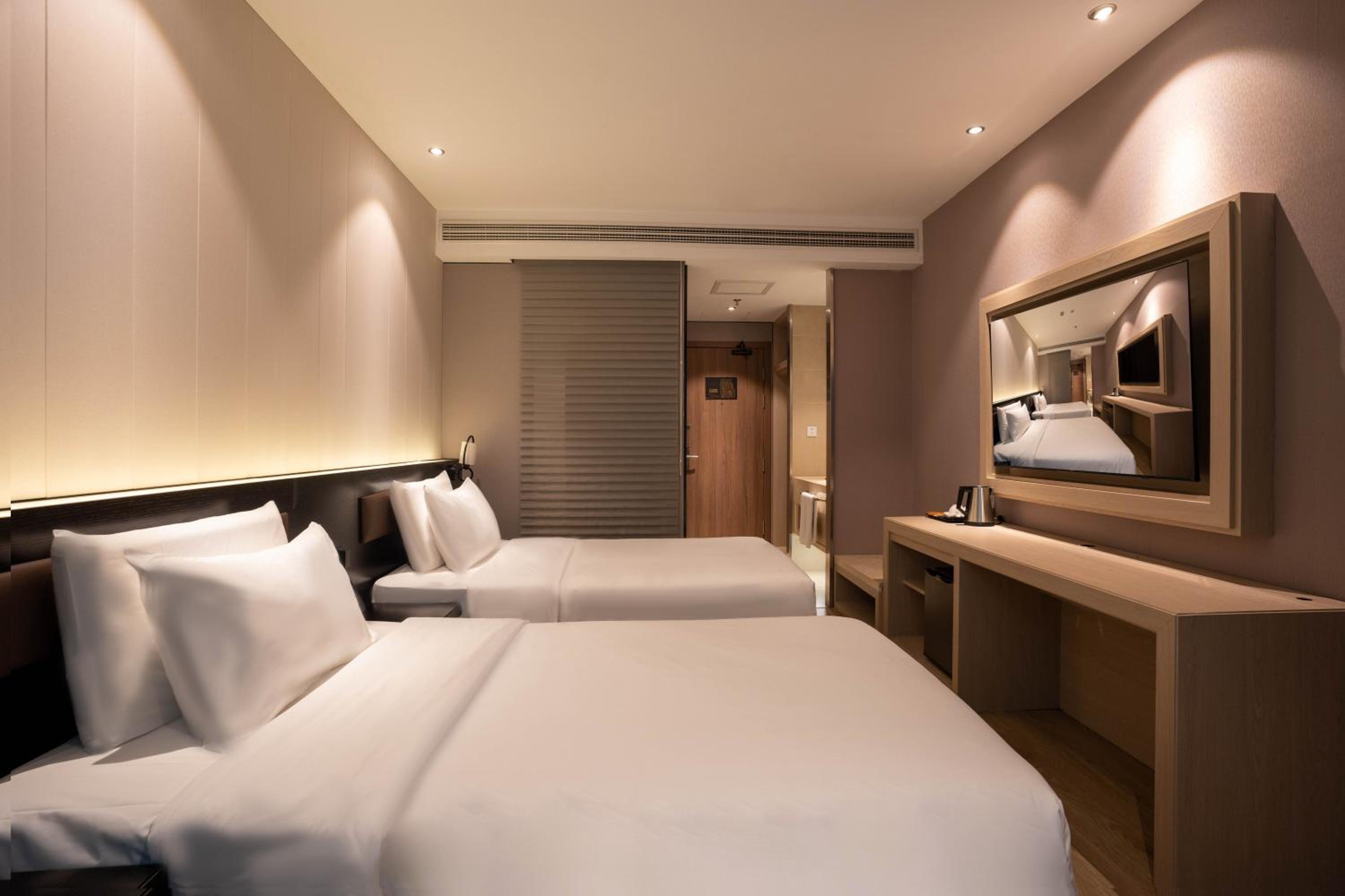 Twin Room with Bathroom