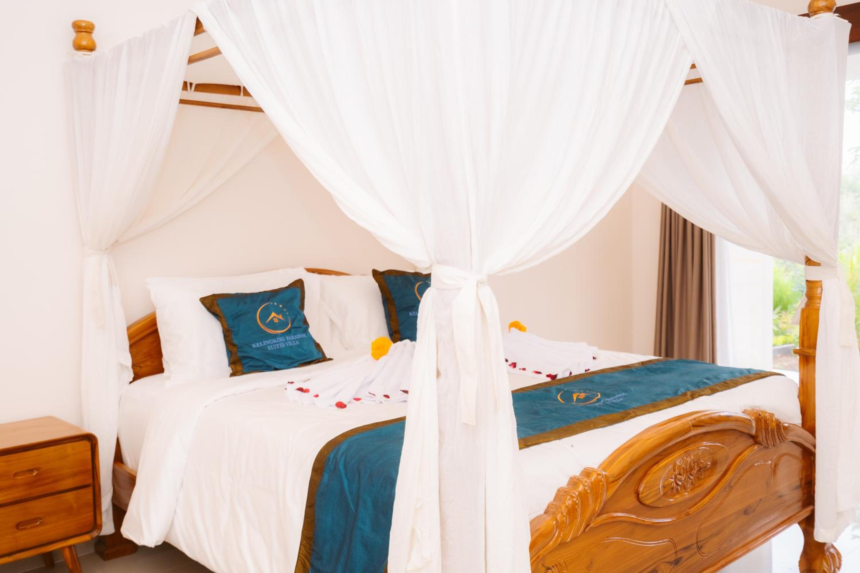 One-Bedroom Suite - Photo 3