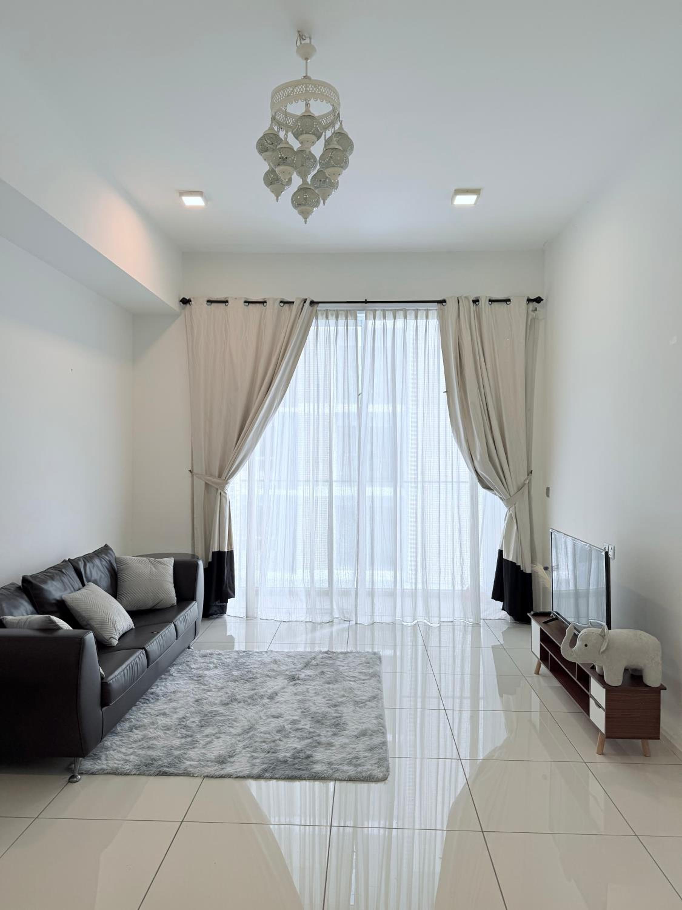 Two-Bedroom Deluxe Apartment