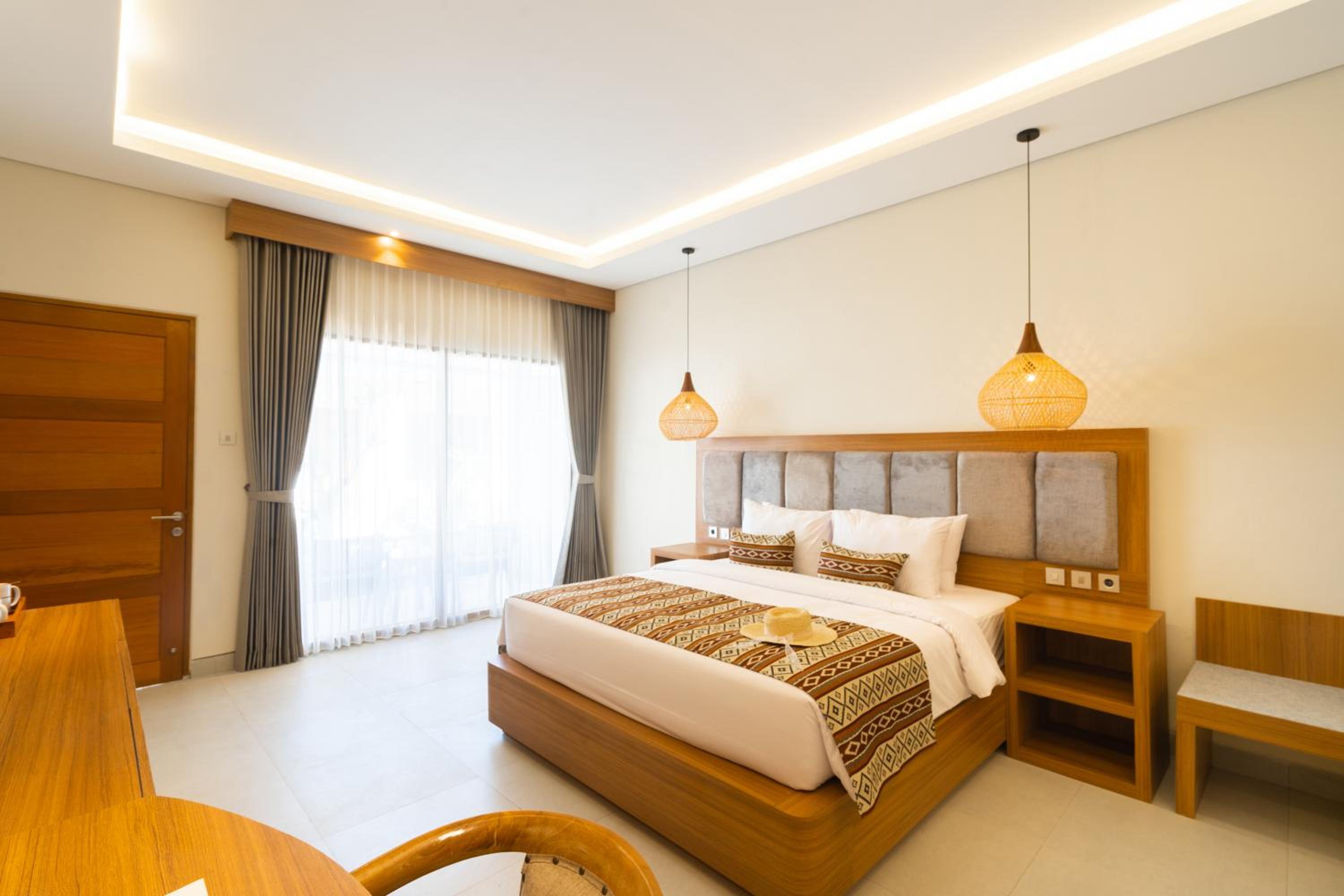 Suite with Free Welcome Snack, Minibar and Coffee Capsule Machine - Photo 8
