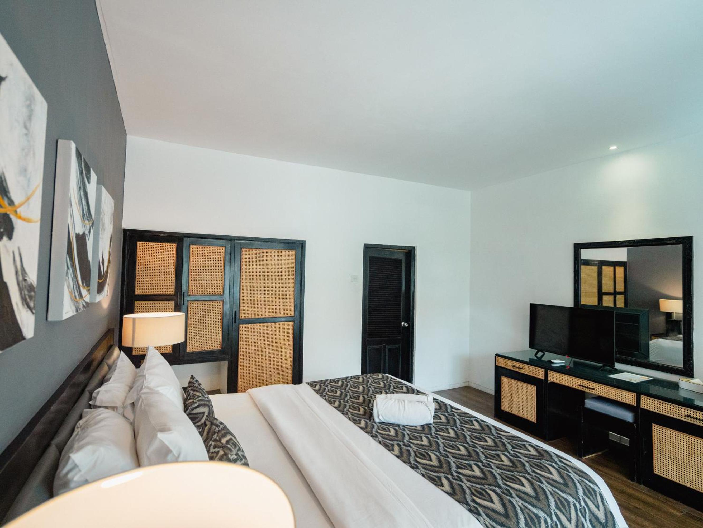 Superior Double or Twin Room with Garden View - Photo 3