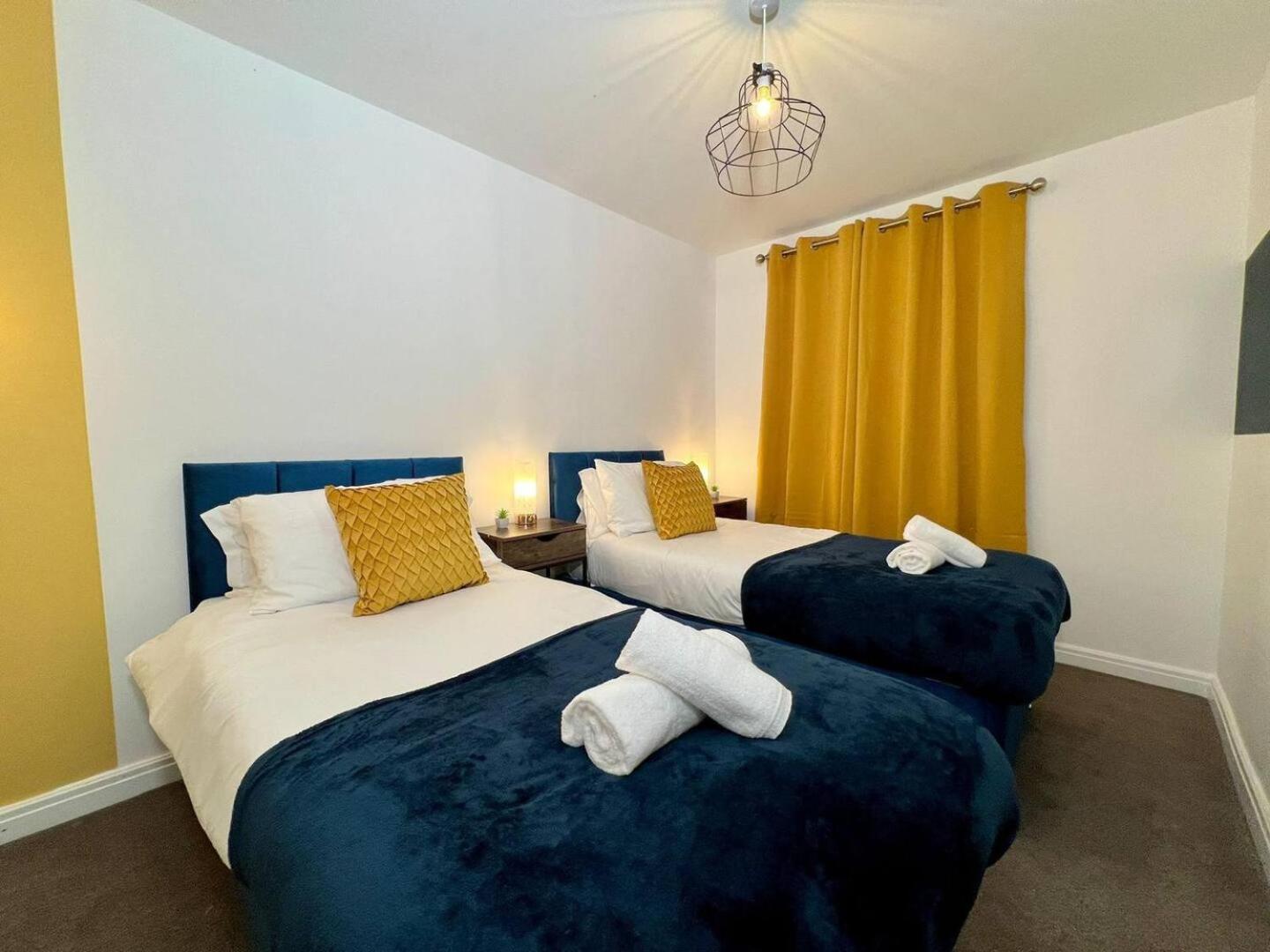 Four-Bedroom House photo 1