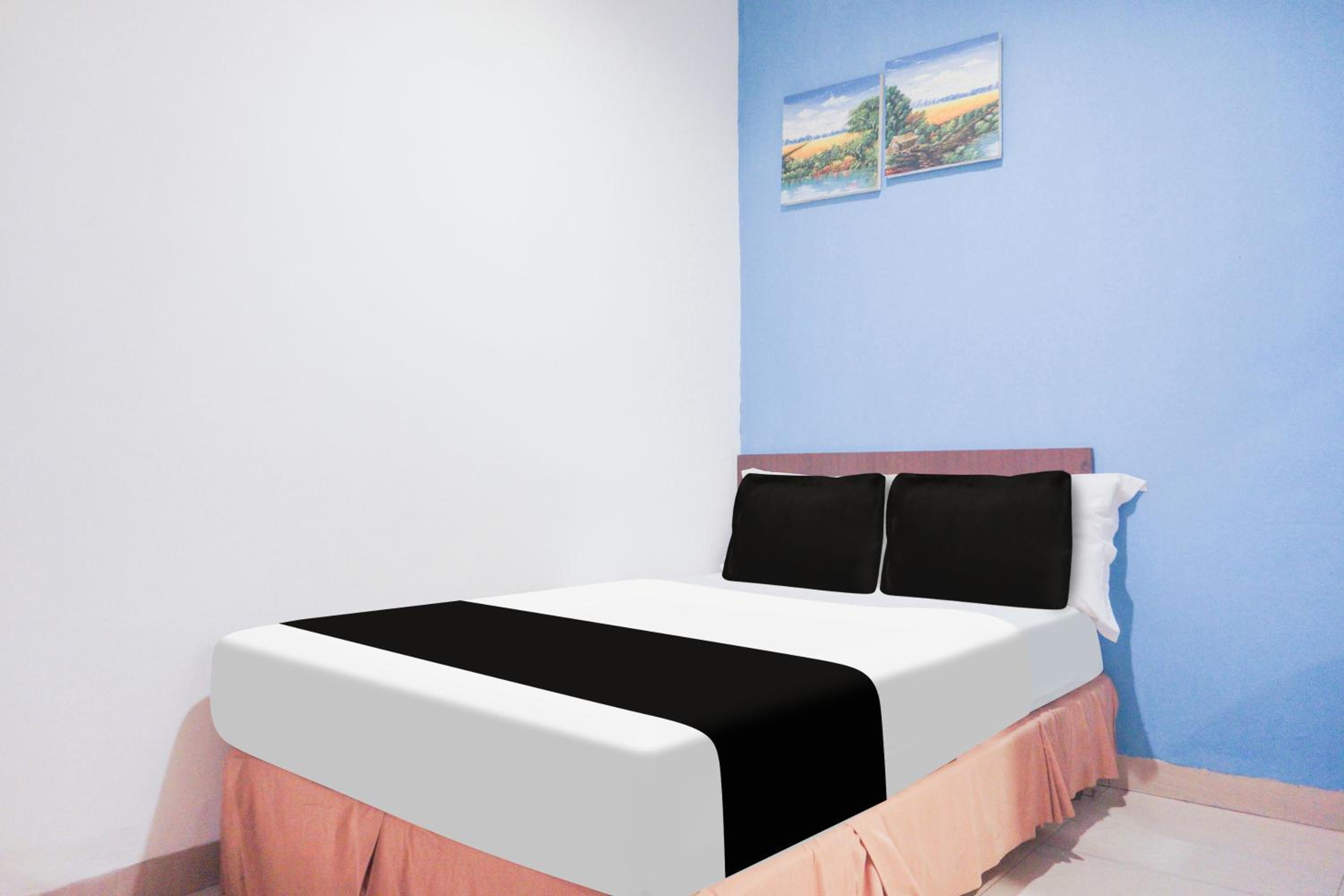 Standard Double Room photo 3