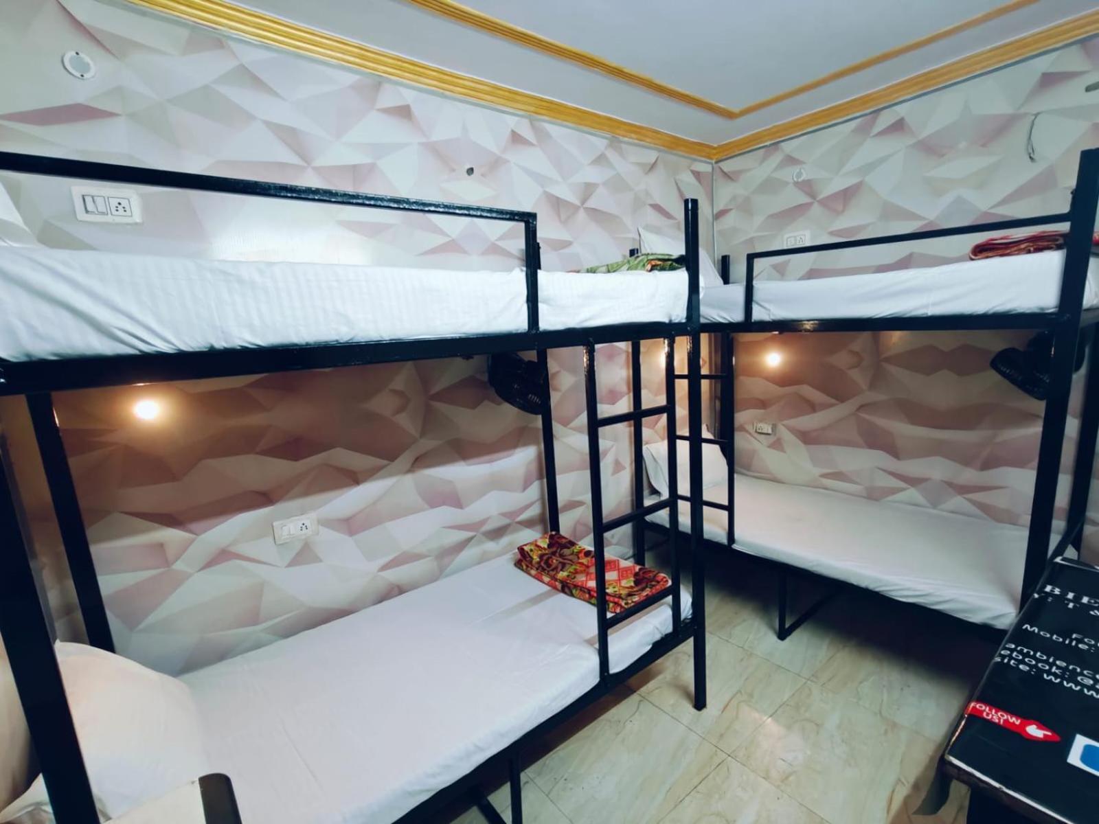 Bunk Bed in Mixed Dormitory Room photo 2