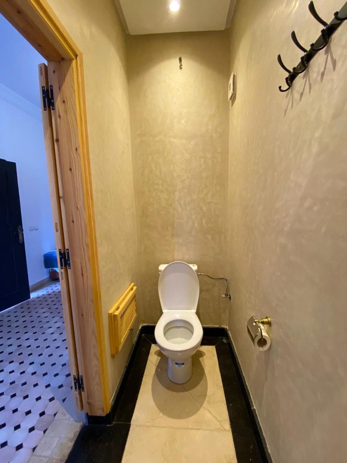 Deluxe Double or Twin Room with Balcony - Photo 2