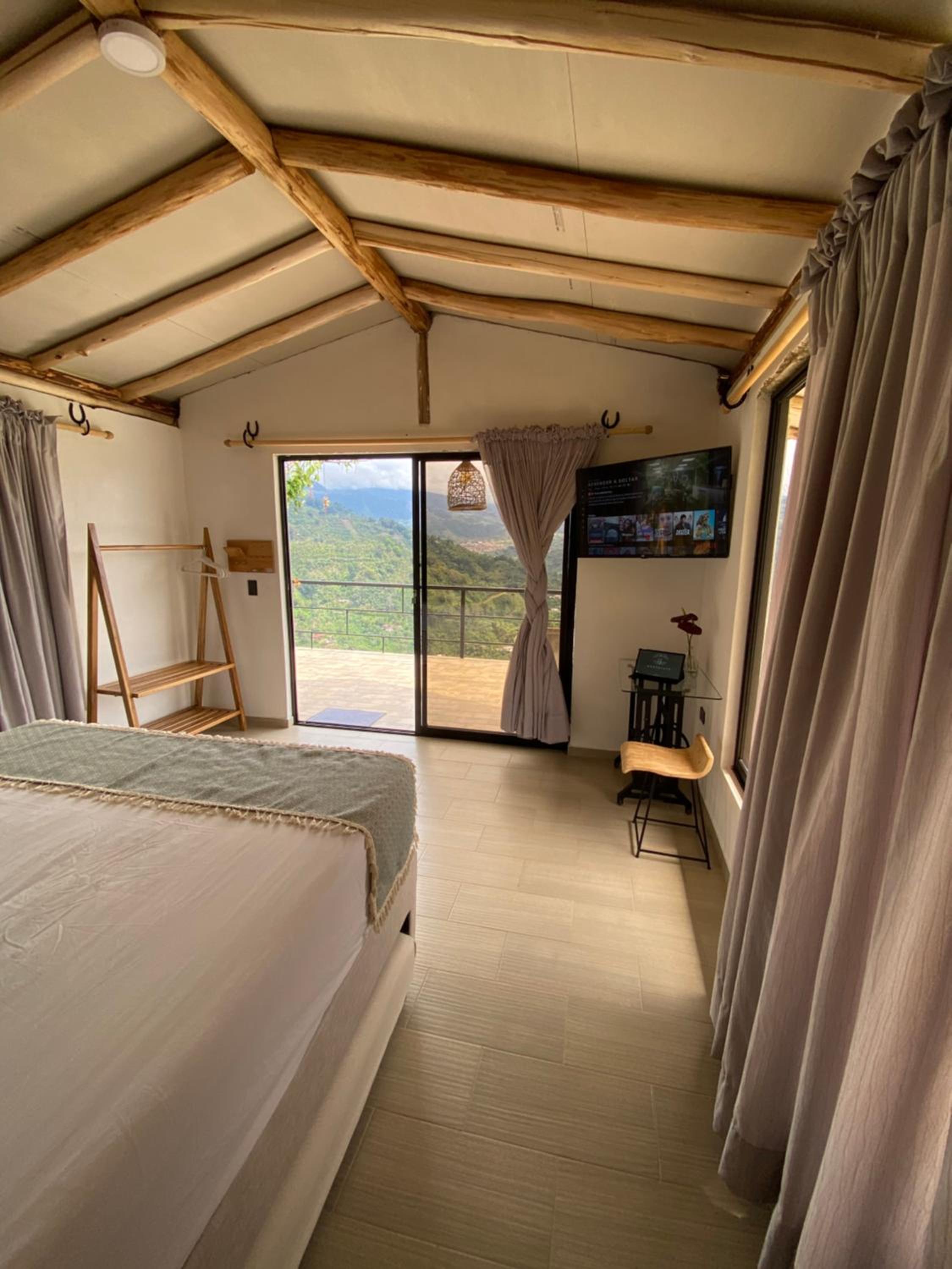 Superior Chalet photo 2