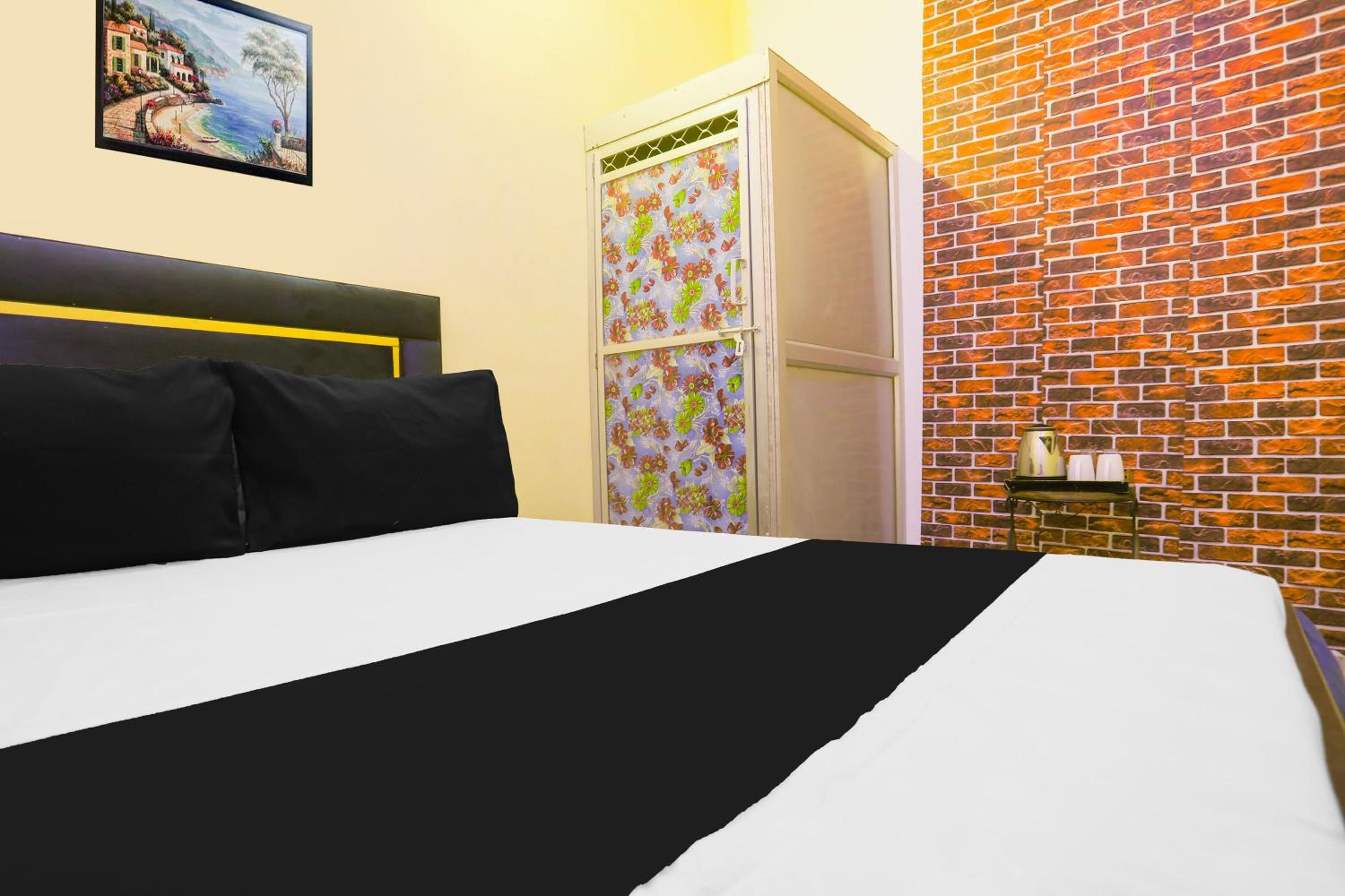 Classic Triple Room photo 3