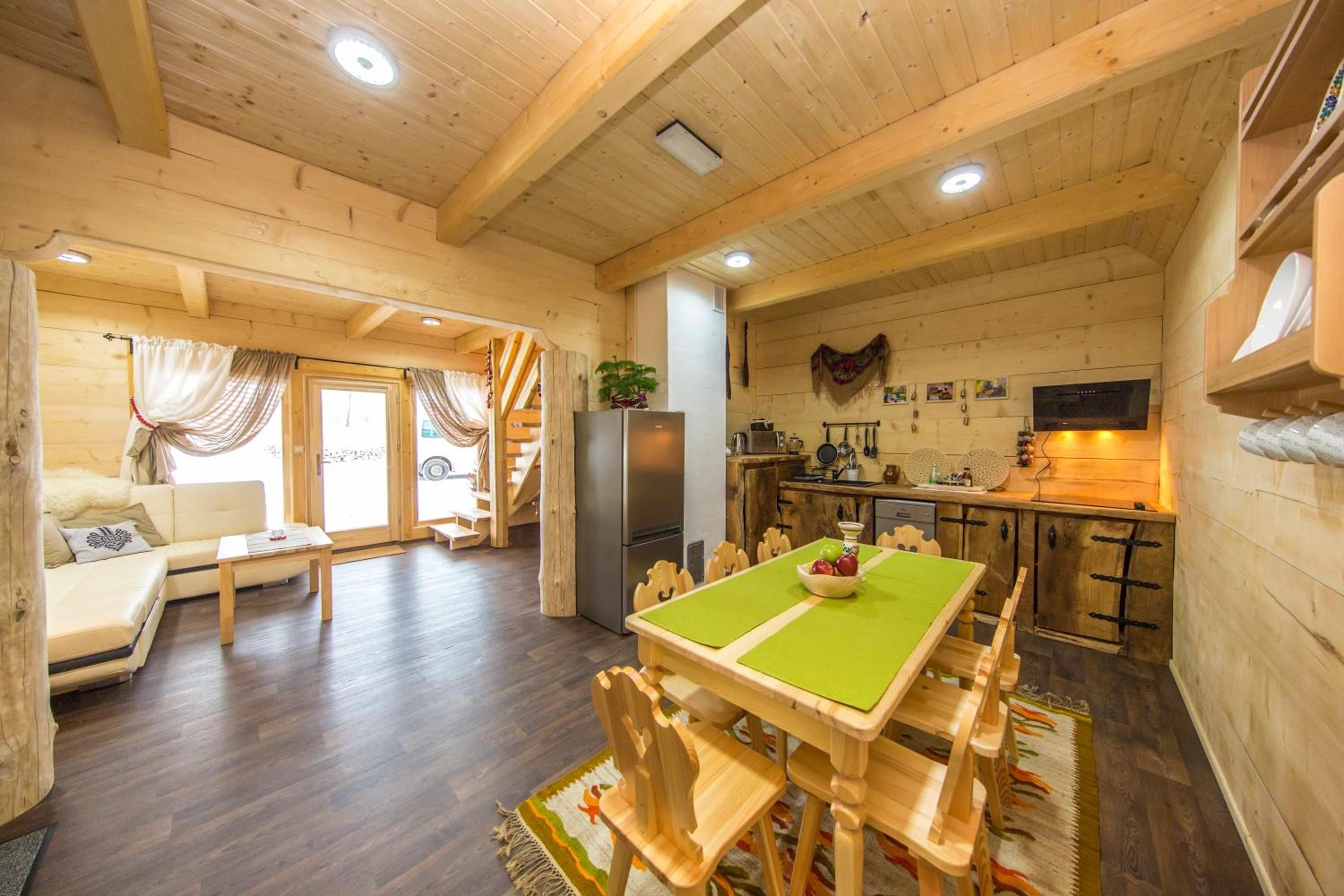 Three-Bedroom Chalet photo 2