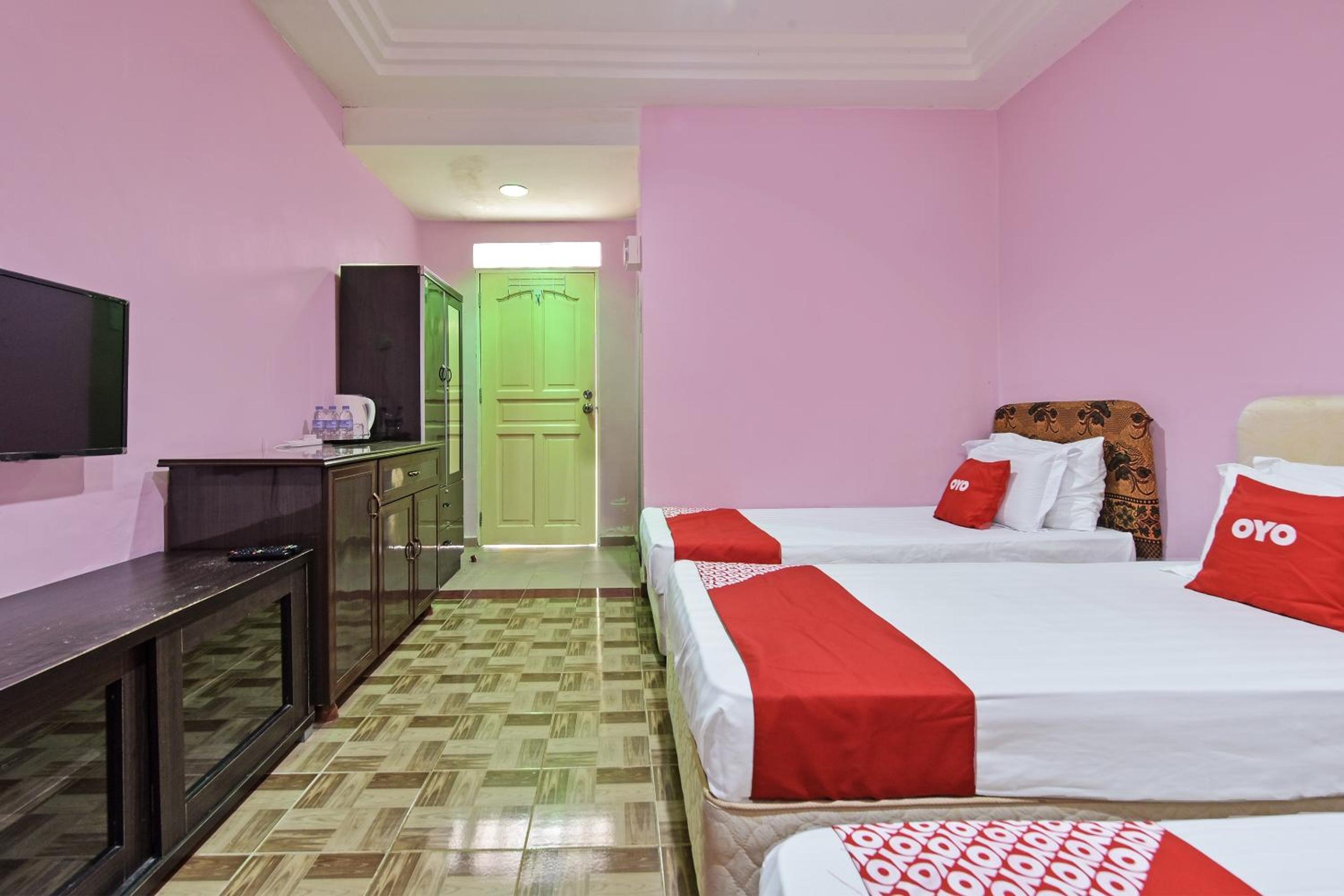 Standard Triple Room - Photo 2
