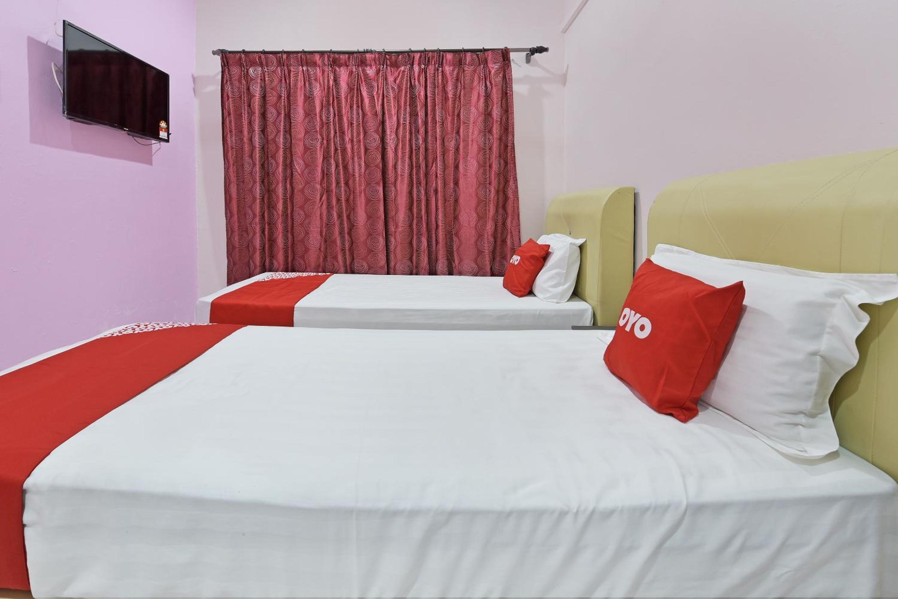 Deluxe Twin Room - Photo 2