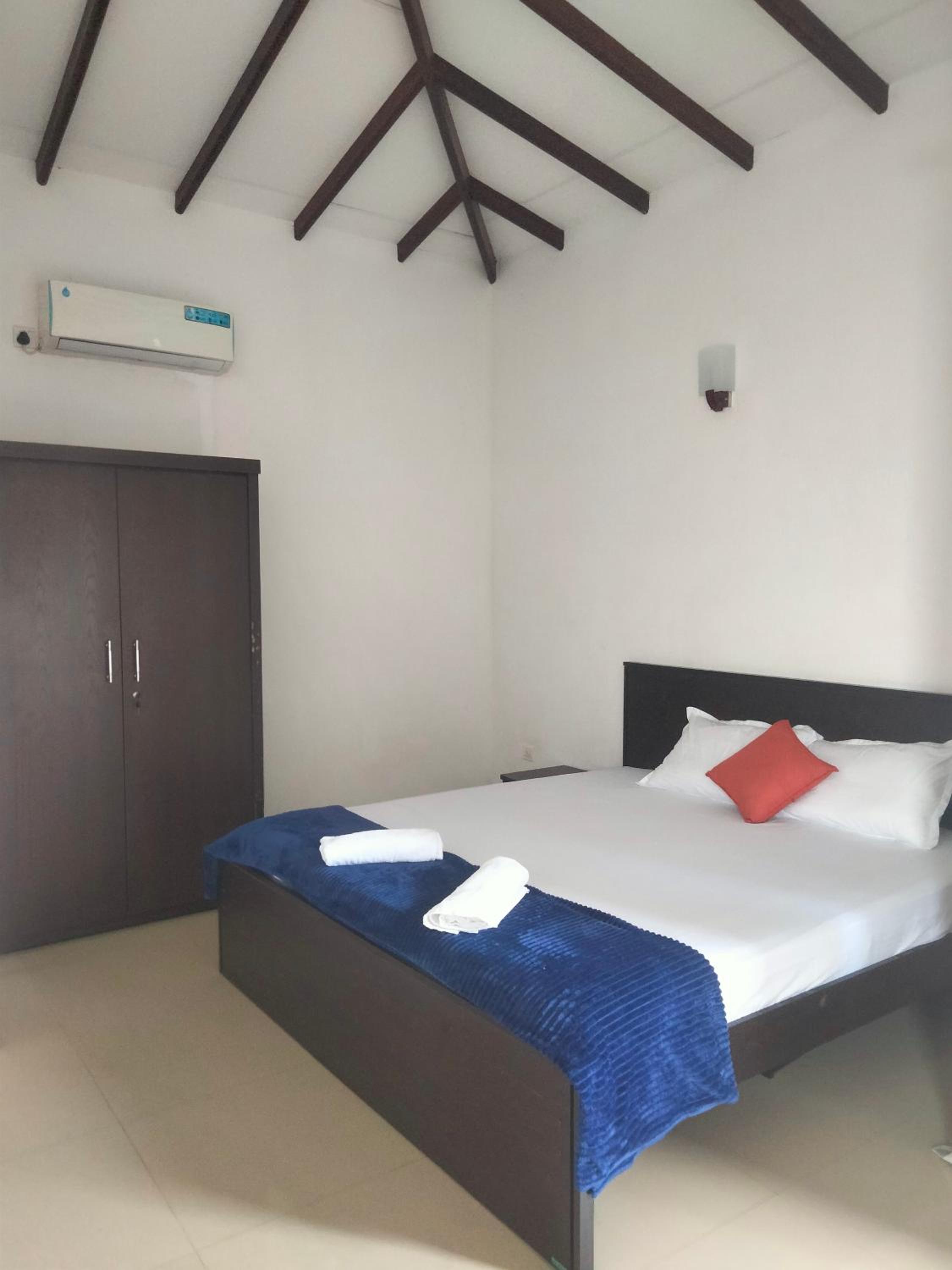 Single Room photo 1