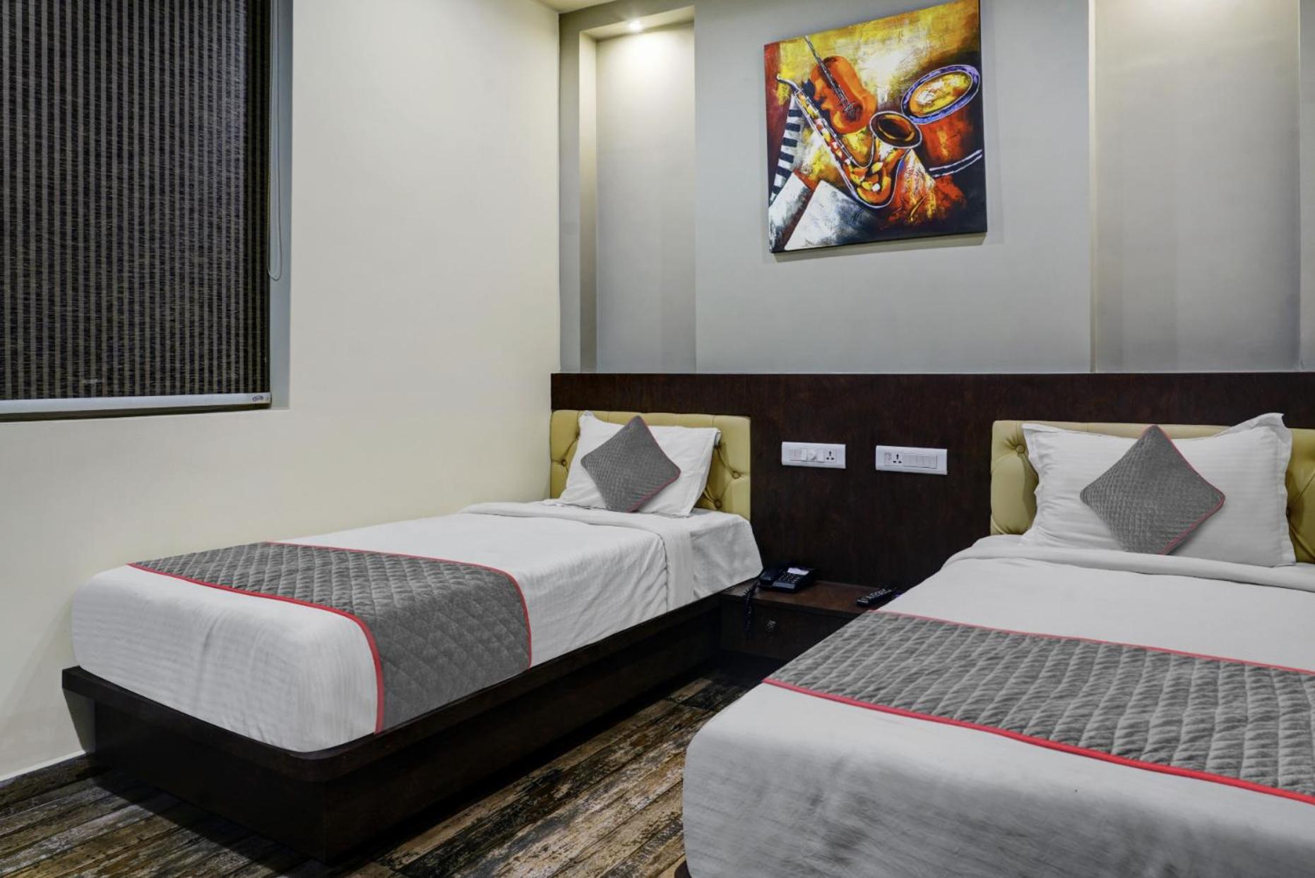 Deluxe Twin Room photo 1