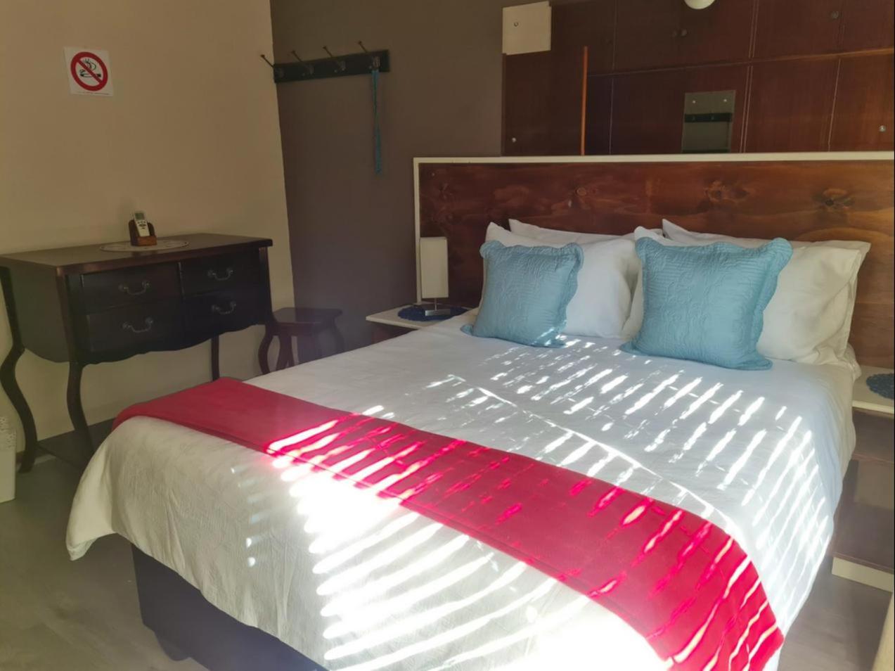 Standard Double Room photo 1